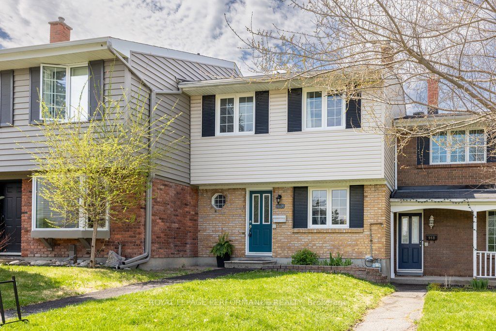 920 Walkley Road, Billings Bridge - Riverside Park and Area, ON K1V 6R5 photo 2