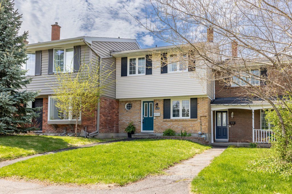 920 Walkley Road, Billings Bridge - Riverside Park and Area, ON K1V 6R5 photo 3