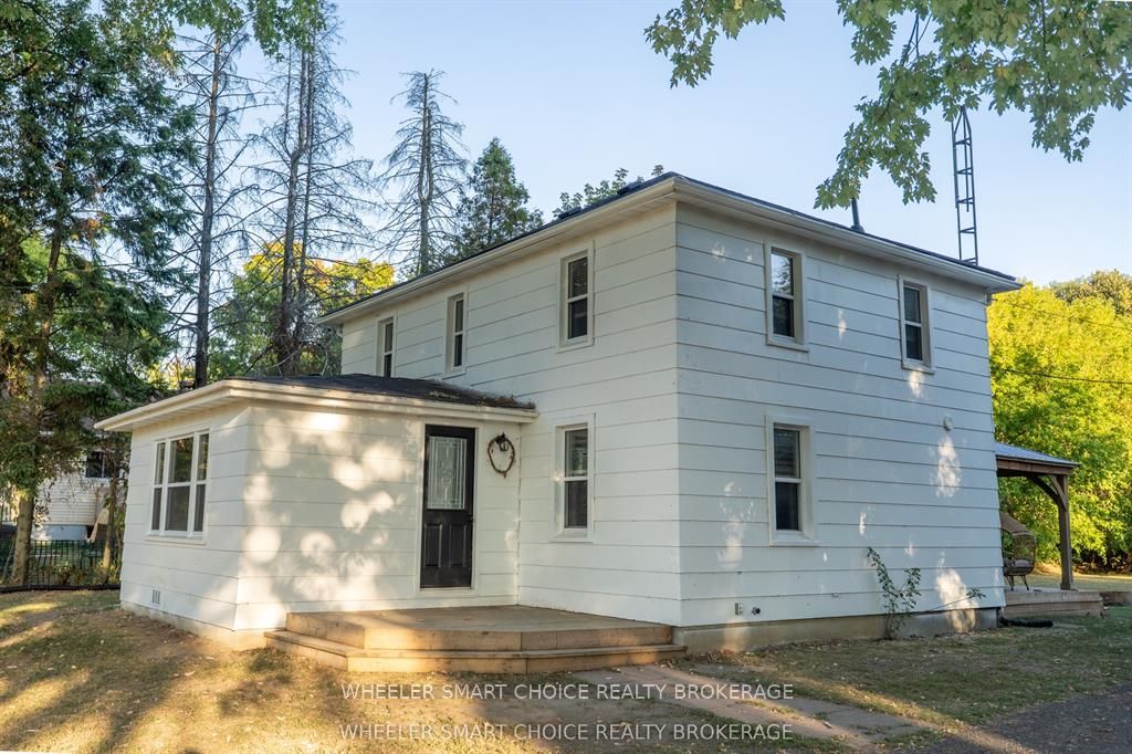 15904 Manning Road, South Stormont, ON K0C 1M0 photo 2
