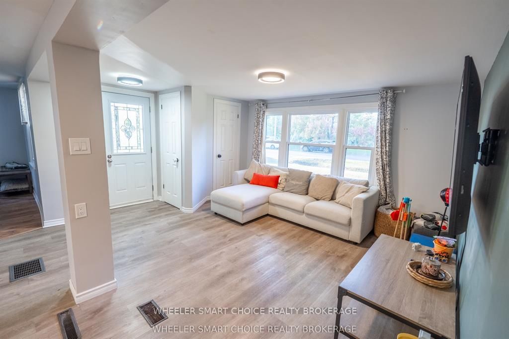 15904 Manning Road, South Stormont, ON K0C 1M0 photo 3