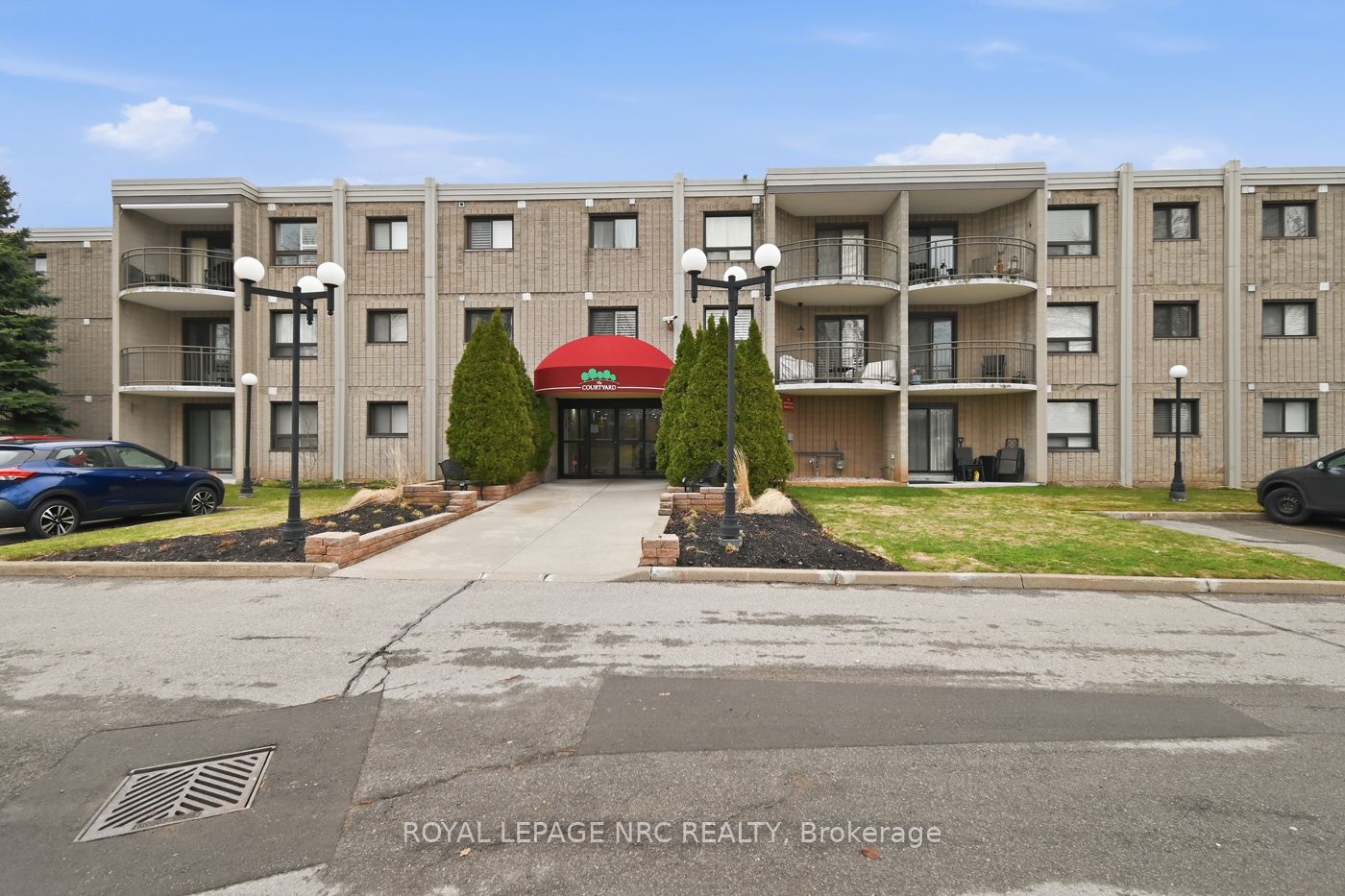 4658 Drummond Road 217, Niagara Falls, ON L2E 7E1