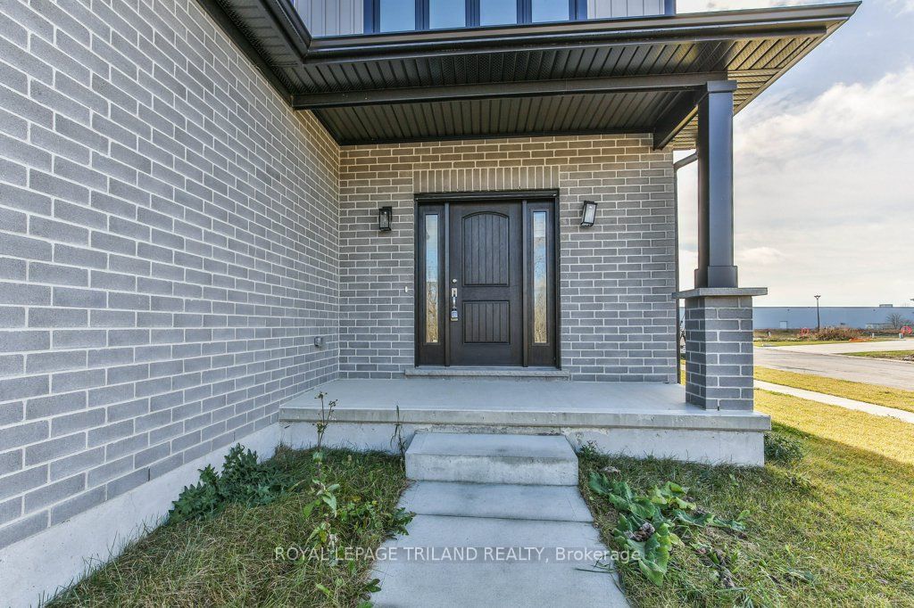 83 GREENE Street, South Huron, ON N0M 1S2 photo 4