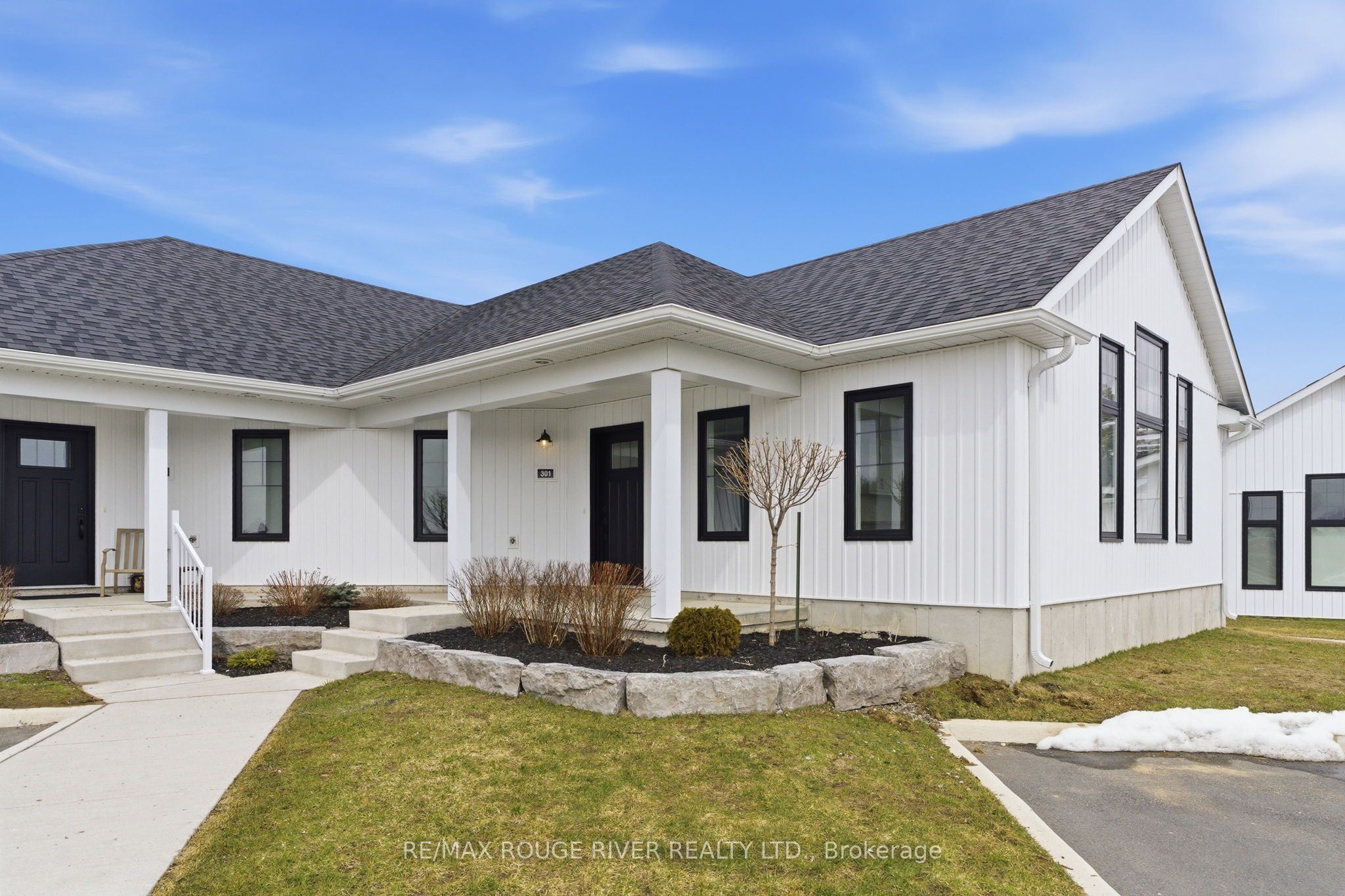 14 MEADOWCREEK Drive 301, Brighton, ON K0K 1H0