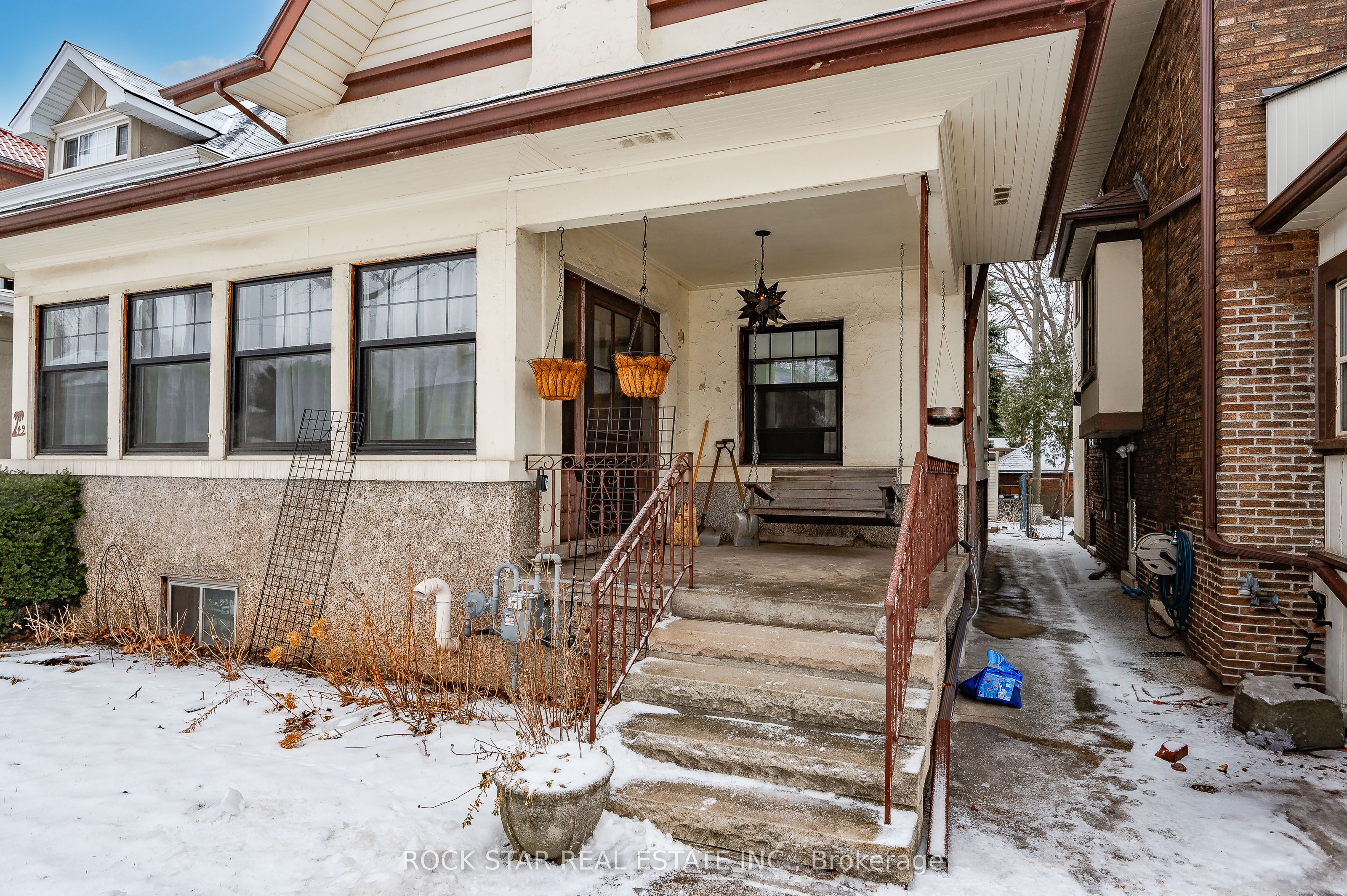 49 Proctor Boulevard, Hamilton, ON L8M 2M5 photo 4