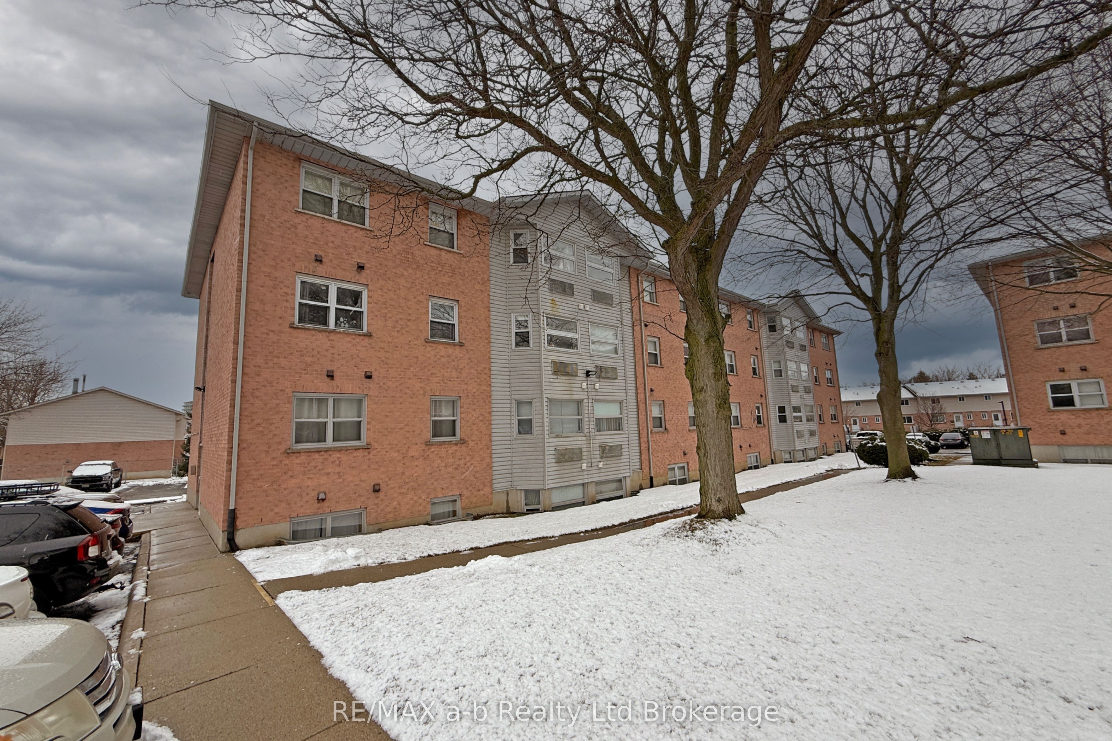 64 Hiawatha Road 36, Woodstock, ON N4T 1P4