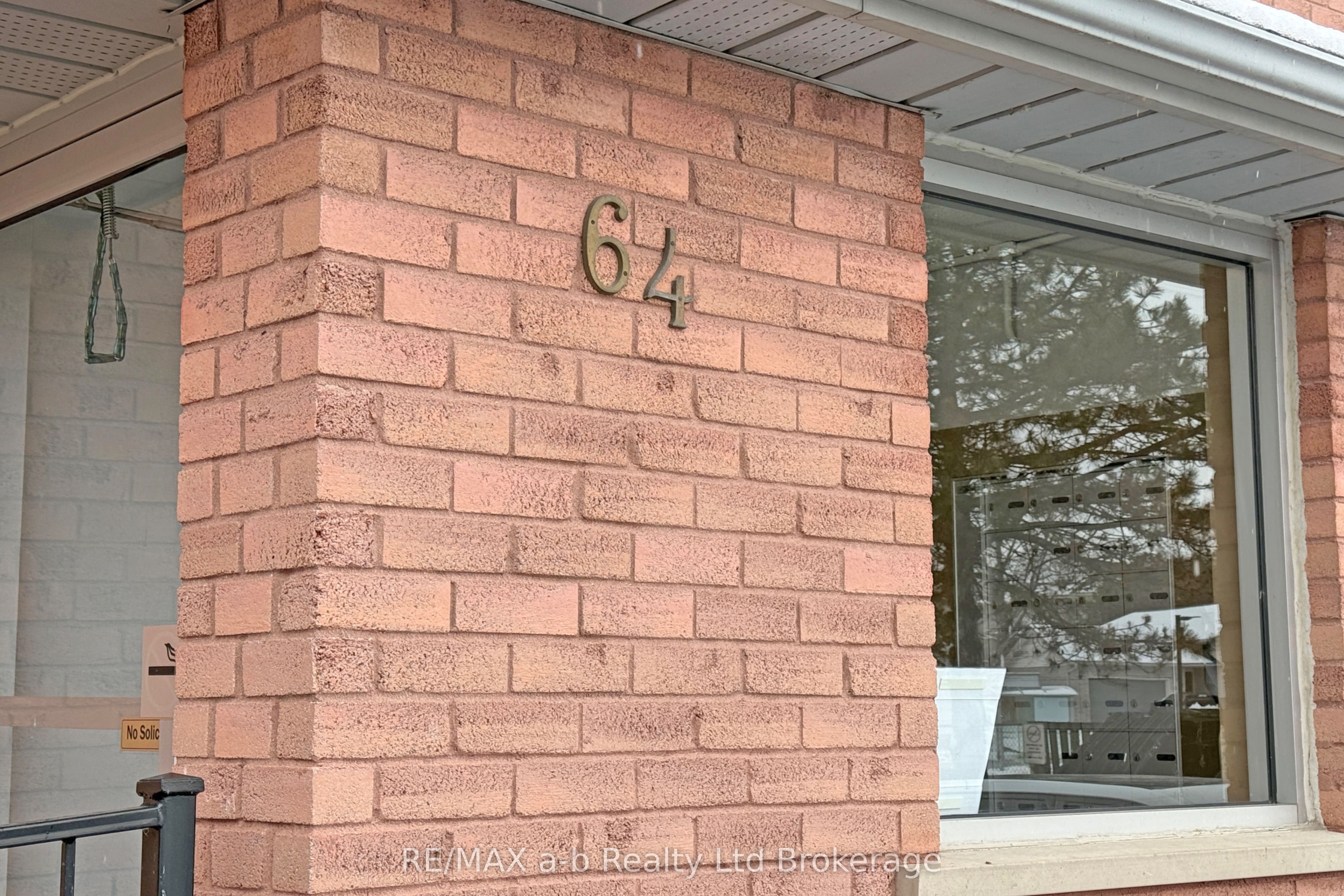 64 Hiawatha Road 36, Woodstock, ON N4T 1P4 photo 5
