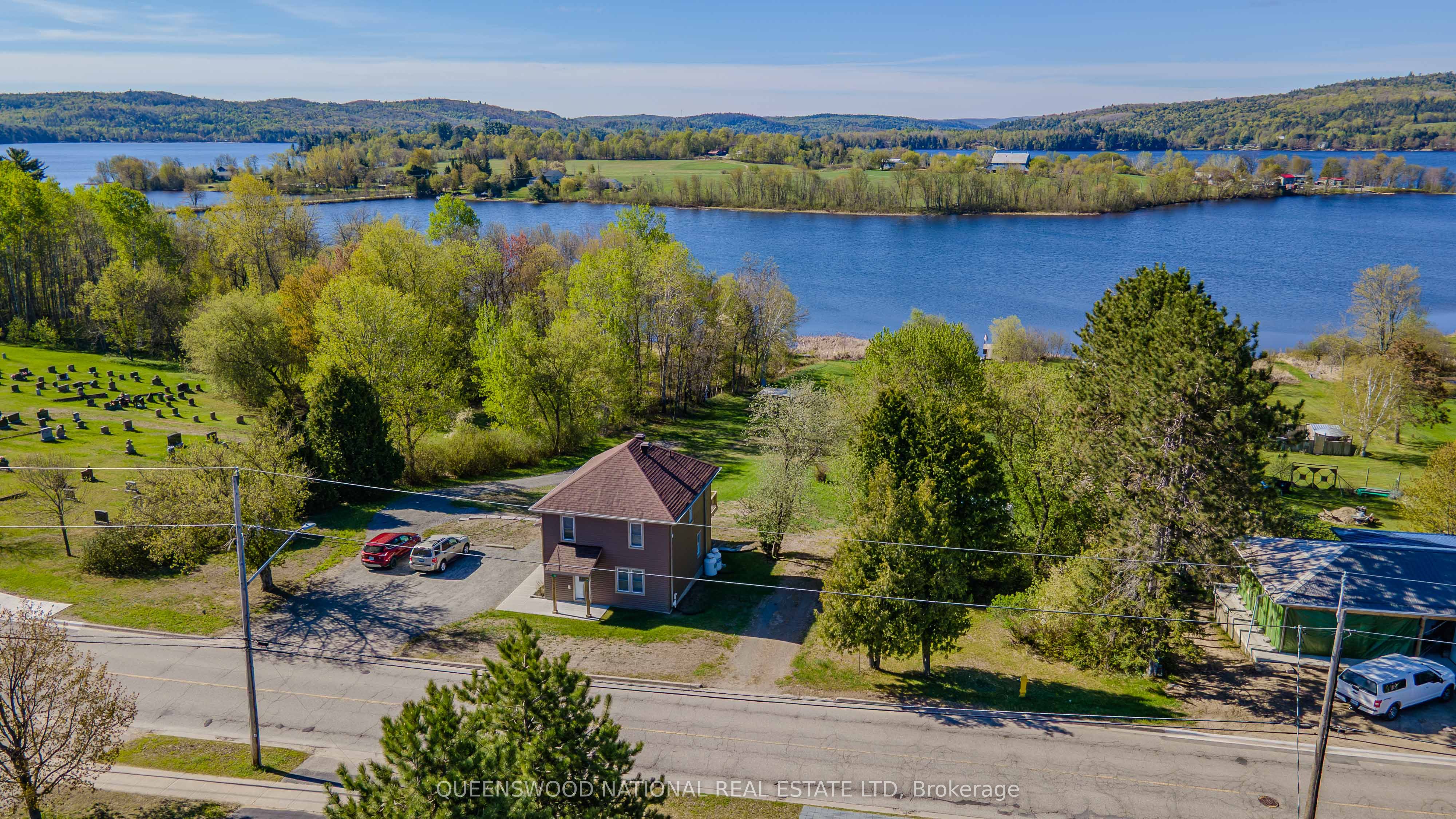 83 Siberia Road W, Madawaska Valley, ON K0J 1B0
