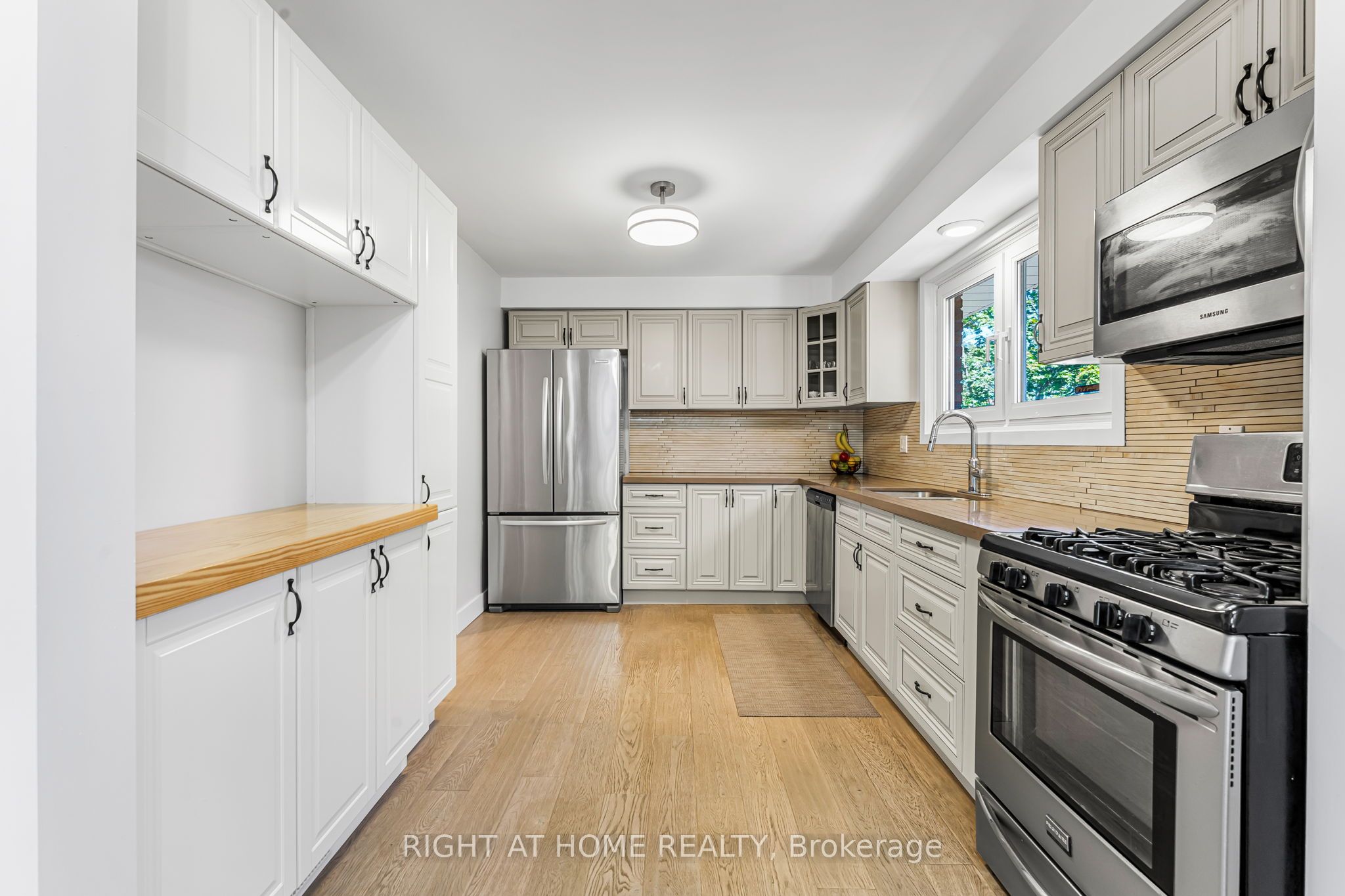 3 Baraniuk Street, St. Catharines, ON L2N 1N4 photo 5