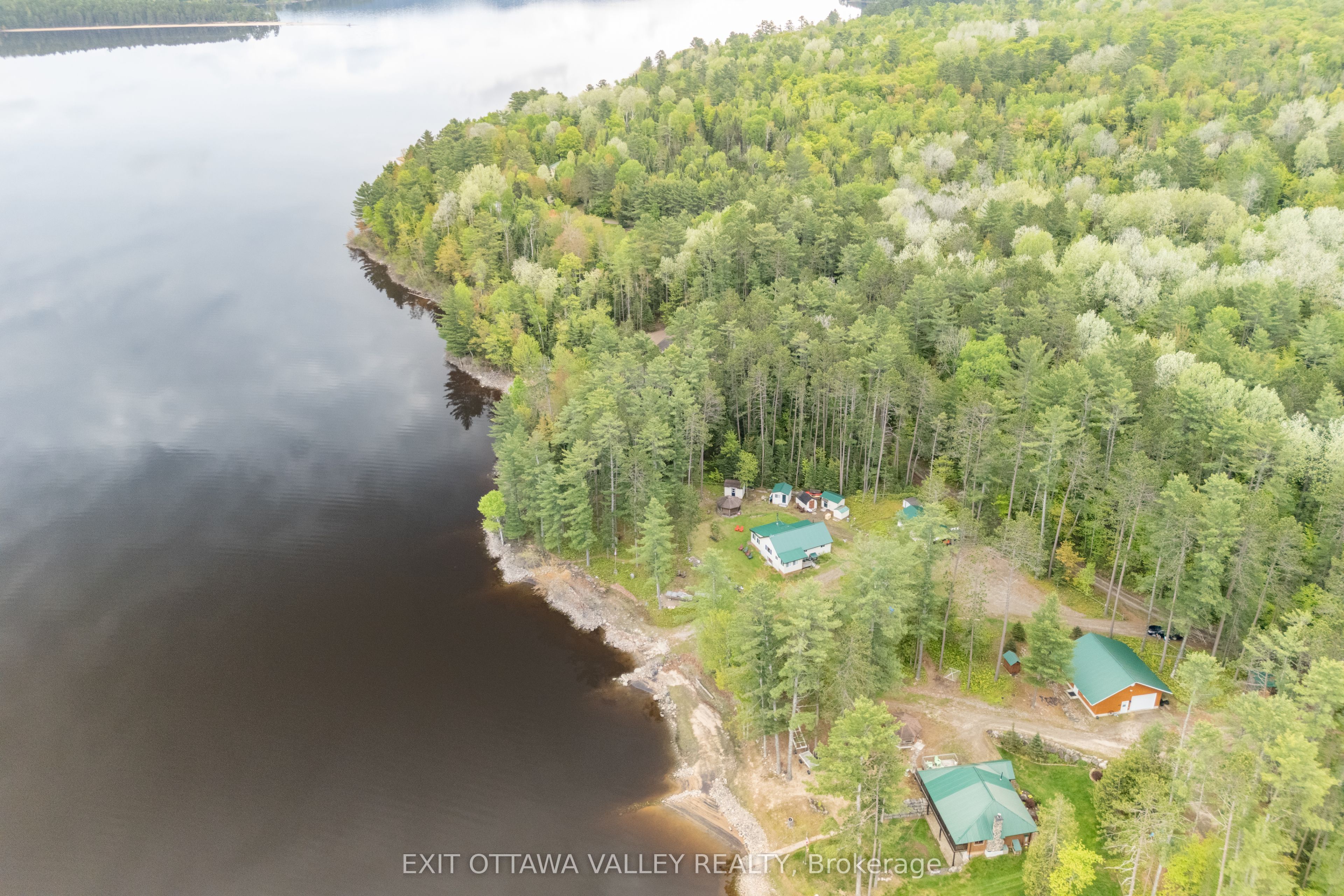 51 Myrlin Way, Laurentian Hills, ON K0J 1P0 photo 3