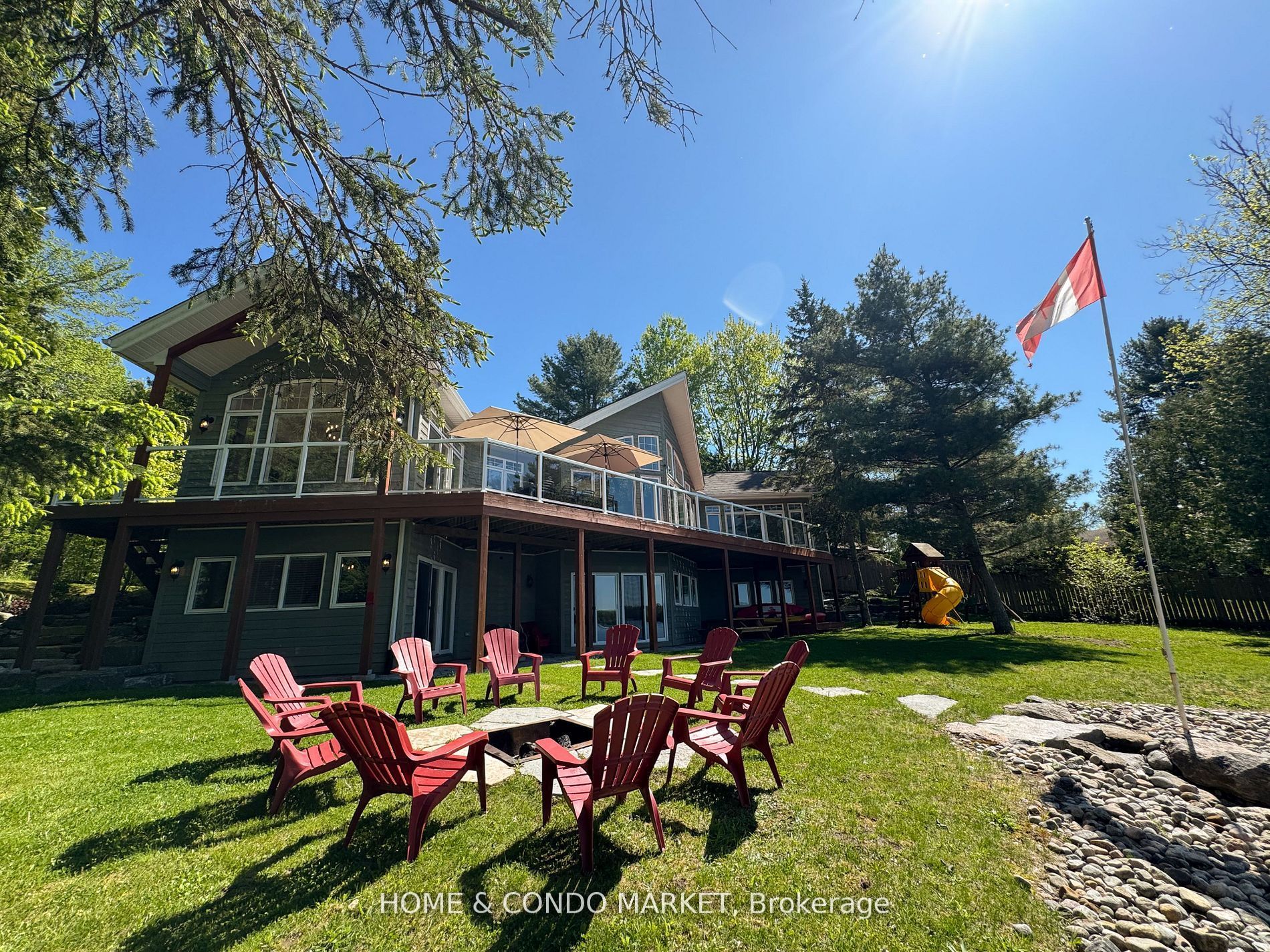 14 Charles Avenue, McKellar, ON P2A 0B4 photo 2