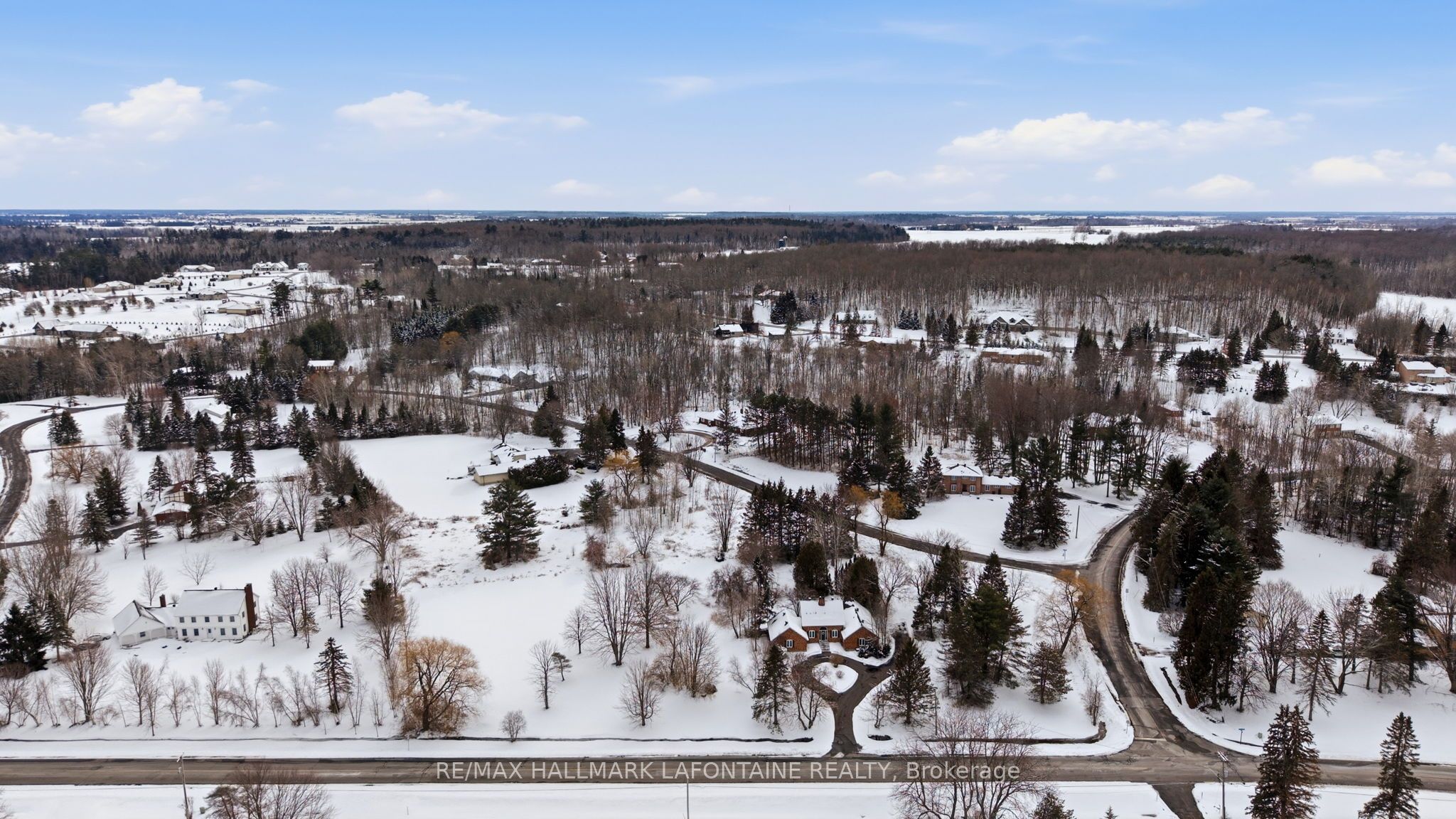 1460 Kinsella Drive, Orleans - Cumberland and Area, ON K4C 1A9 photo 3