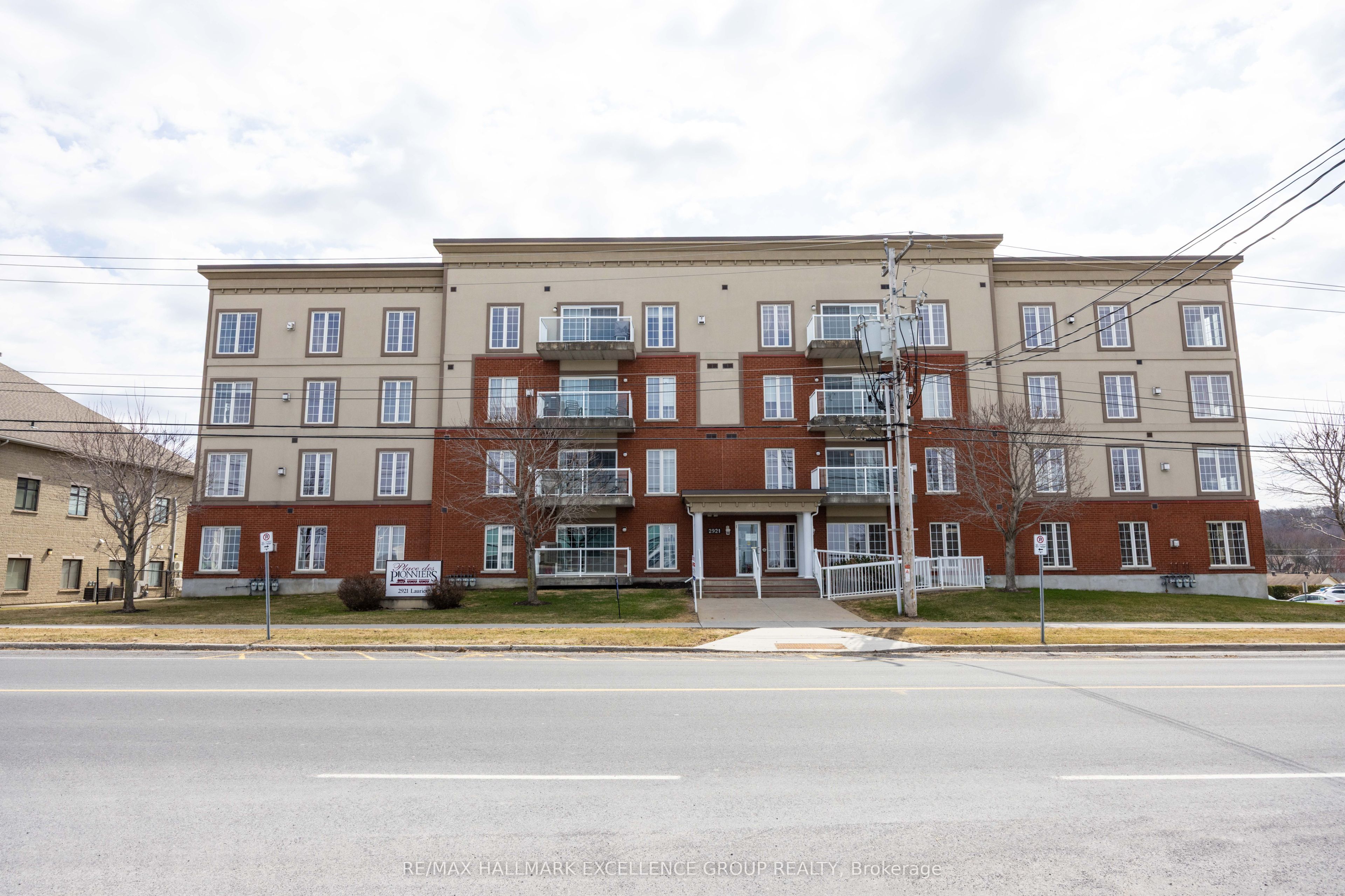 2921 Laurier Street 406, Clarence-Rockland, ON K4K 1V2 photo 2