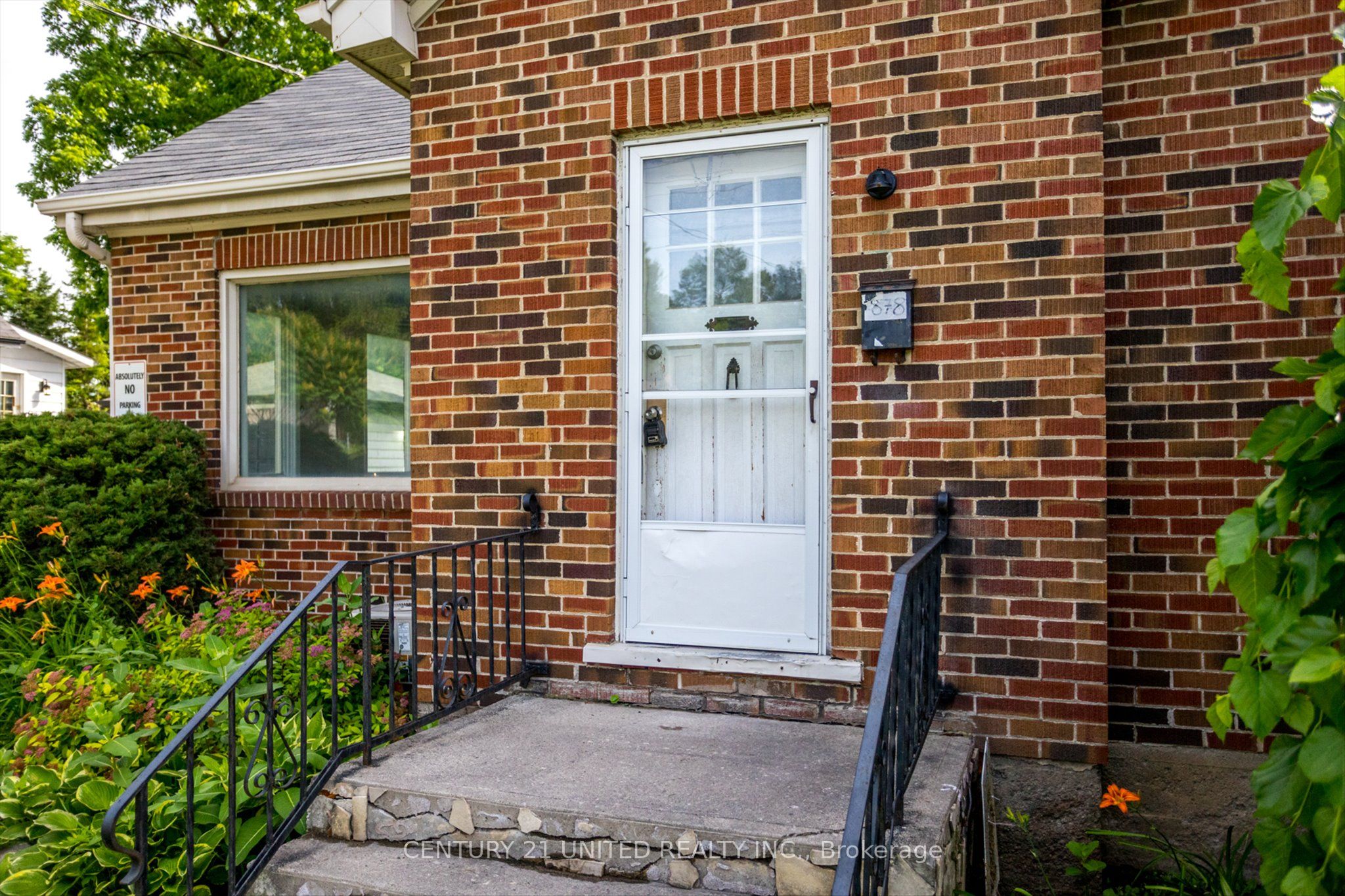878 Chemong Road, Peterborough, ON K9H 5Z8 photo 3