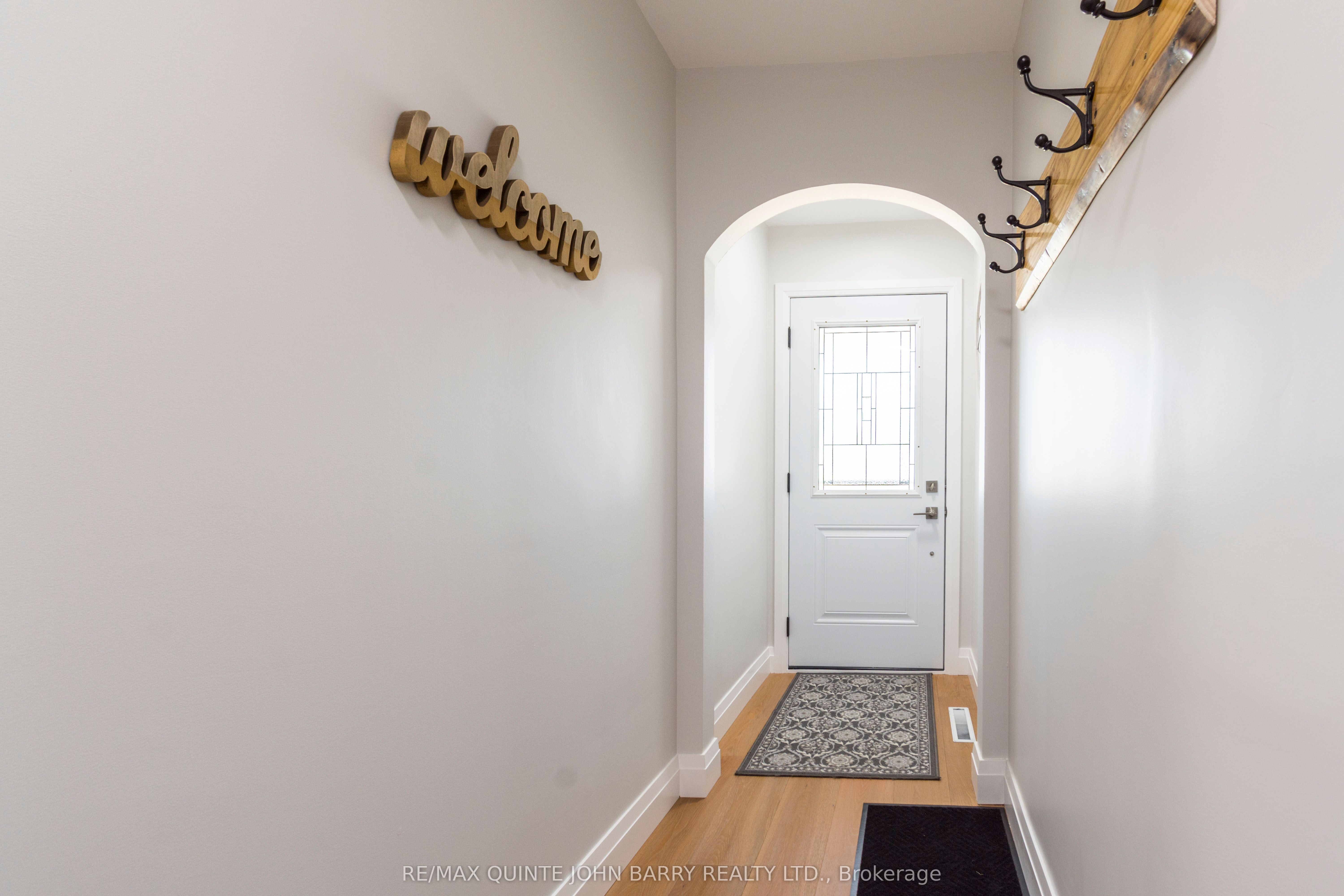 15 Coleman Drive, Quinte West, ON K8V 3A5 photo 5