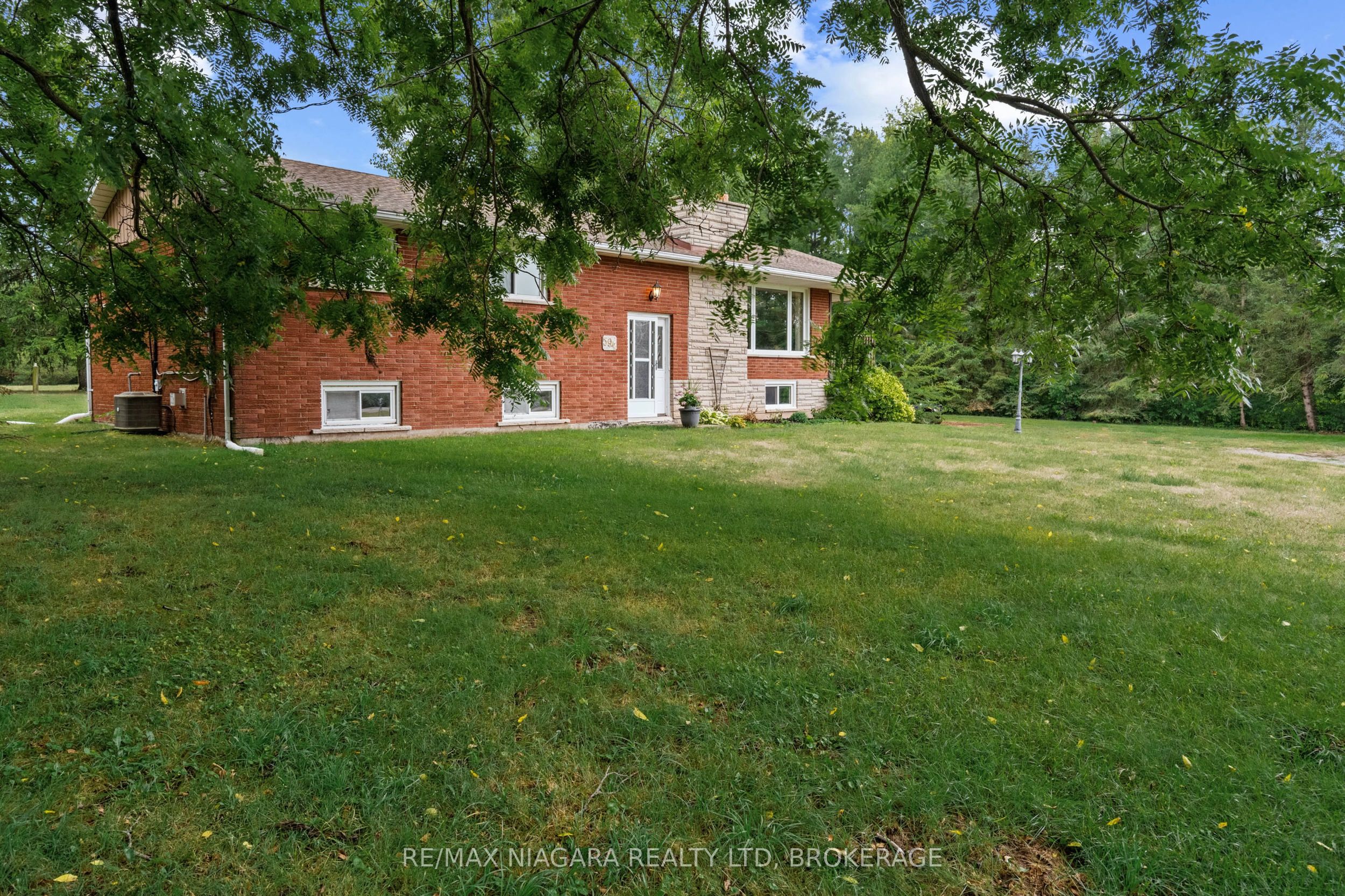 594 Doans Ridge Road, Welland, ON L3B 5N7 photo 3