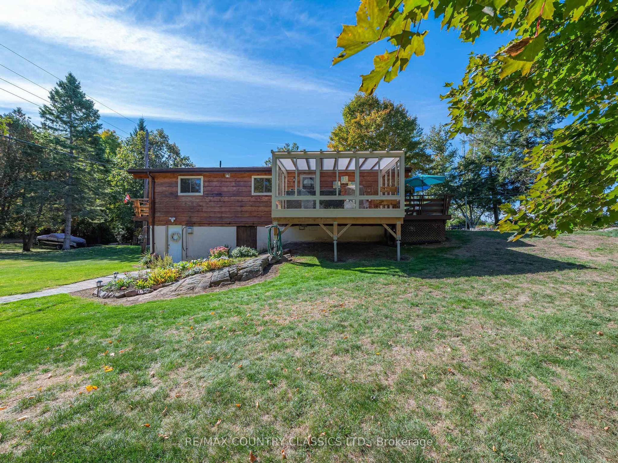 27 Martin Lane, North Kawartha, ON K0L 1A0 photo 2
