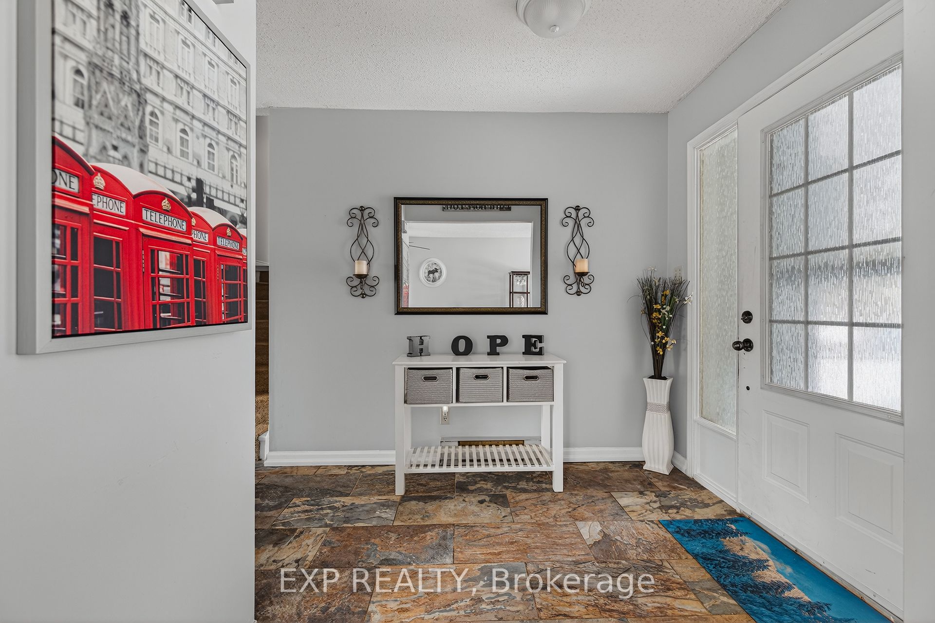 196 Lightbourne Avenue, Stratford, ON N4Z 1E1 photo 2