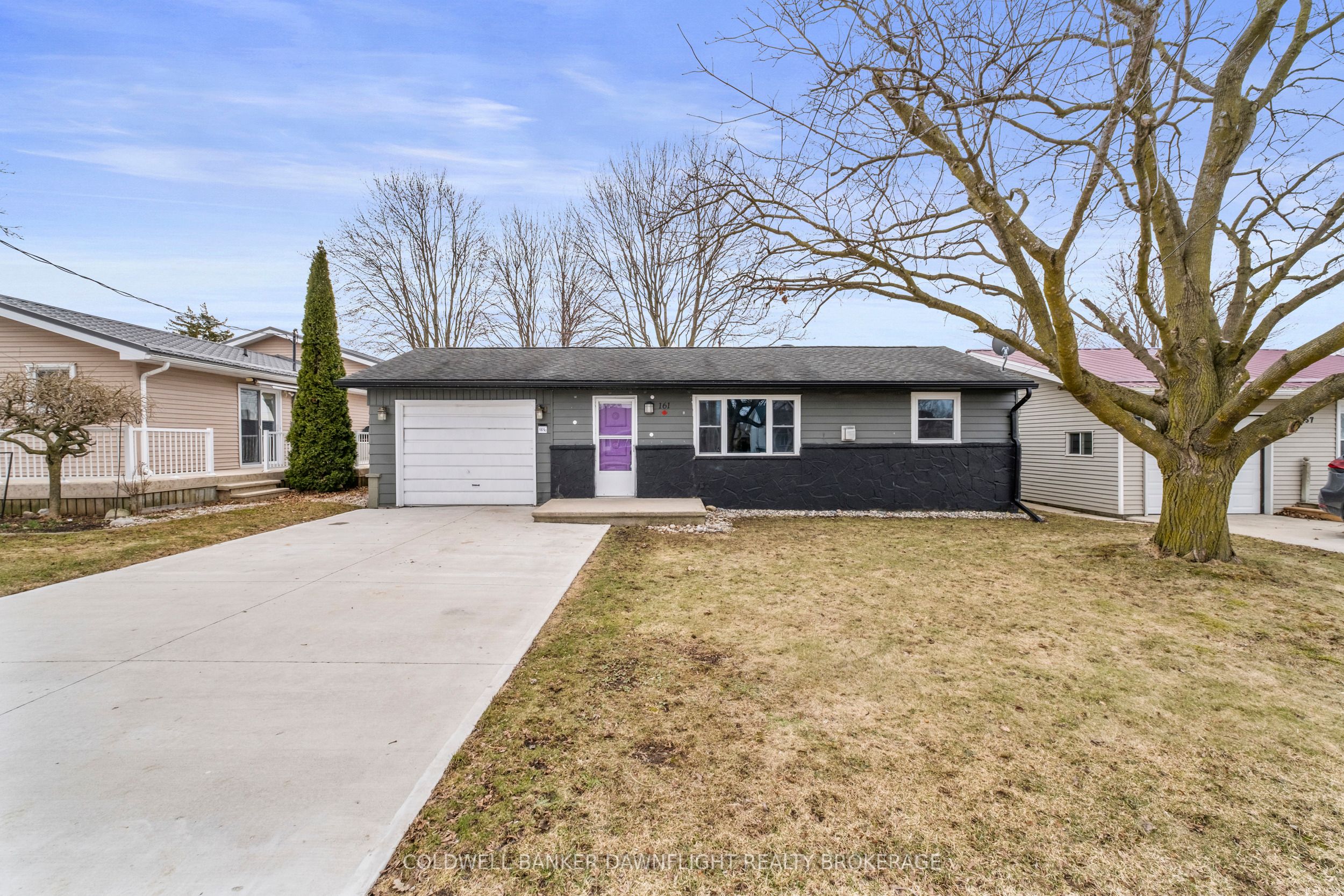 161 HURON Street E, South Huron, ON N0M 1S1