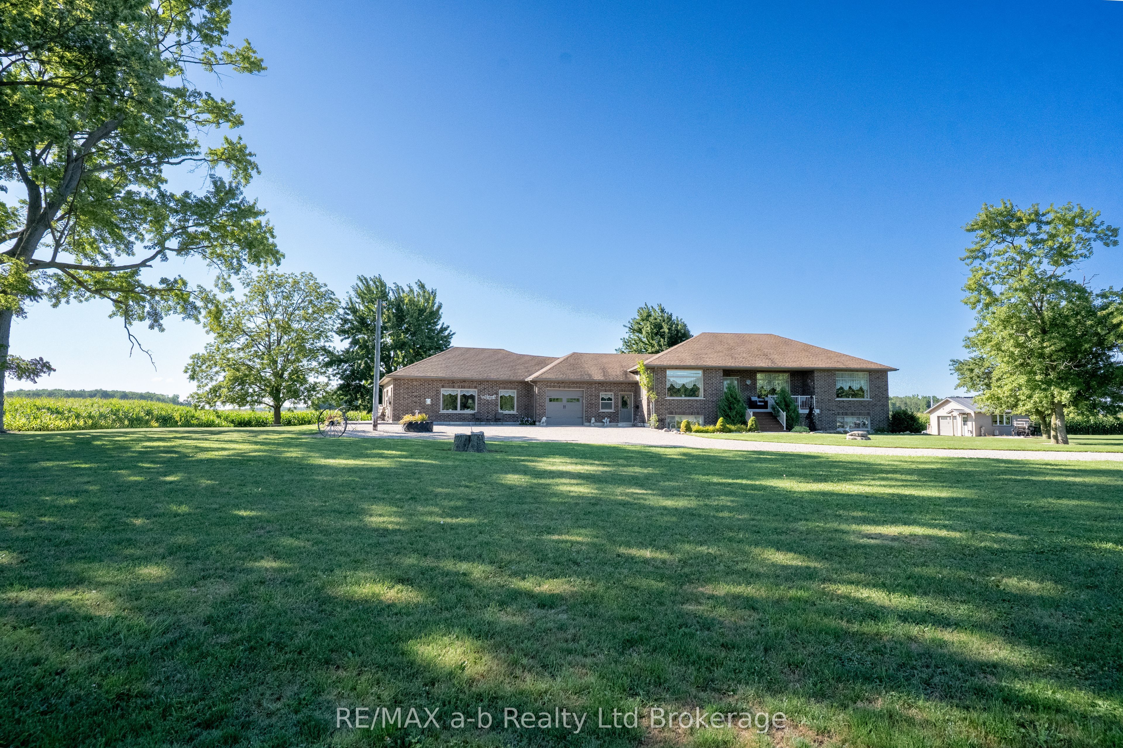 324500 Mount Elgin Road, South-West Oxford, ON N0J 1N0 photo 2