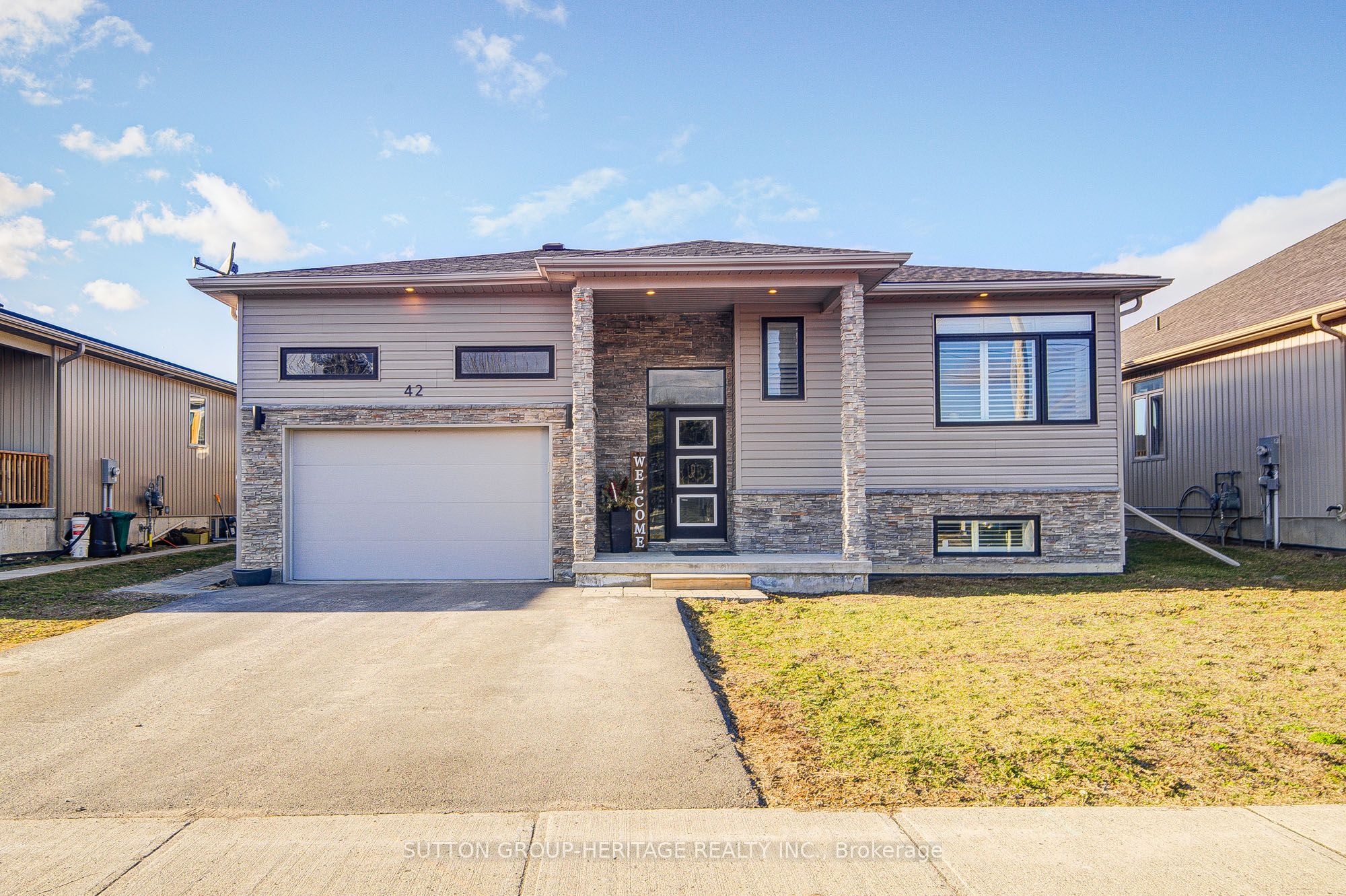 42 McFarland Drive, Belleville, ON K8N 2X2