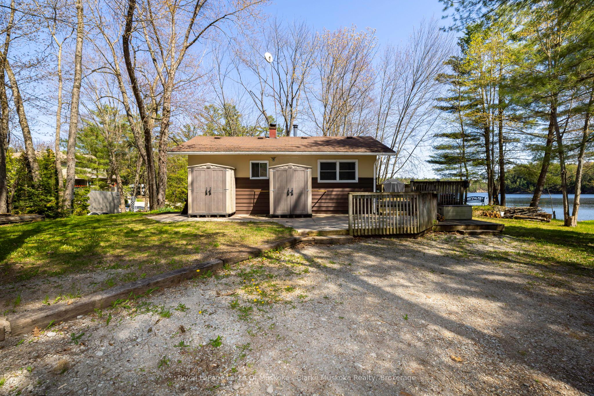 525 HIAWATHA Road, Georgian Bay, ON L0K 1S0 photo 2