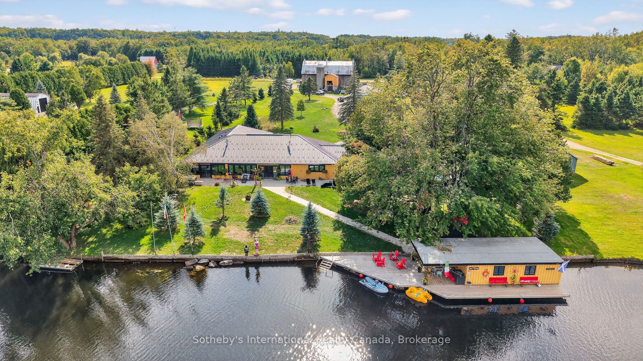 1082 Beaumont Farm Road, Bracebridge, ON P1L 1X2 photo 2
