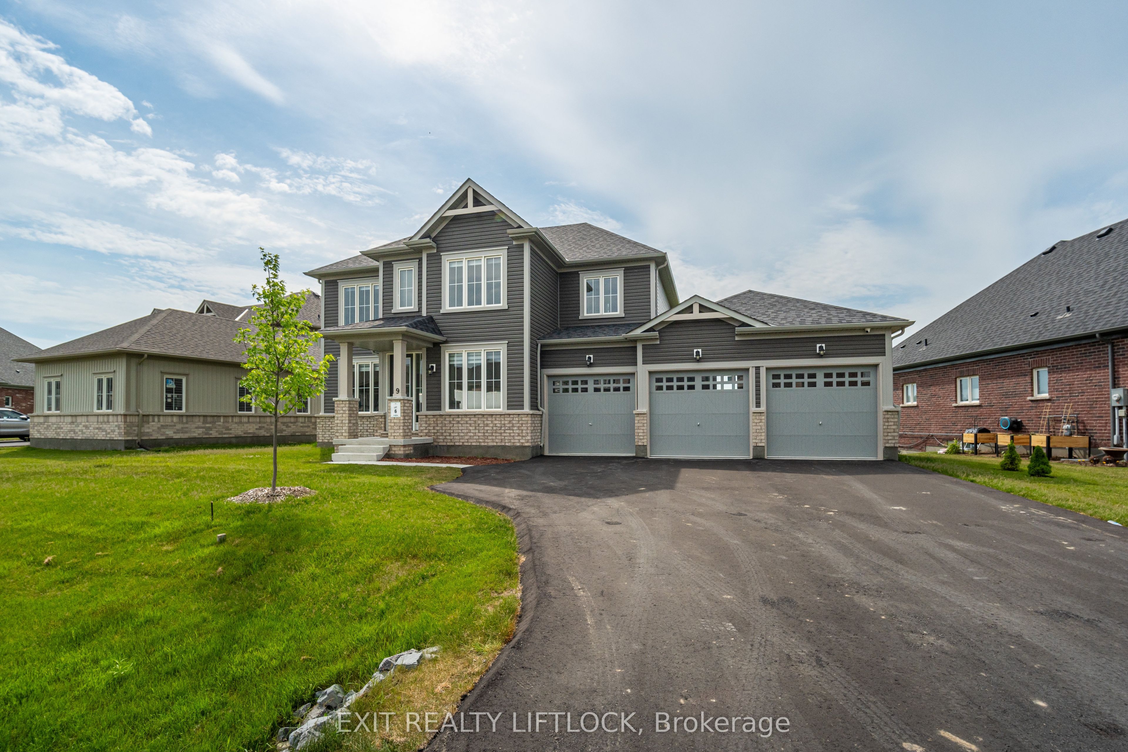 9 Wishing Well Lane, Otonabee-South Monaghan, ON K9J 0K6 photo 2