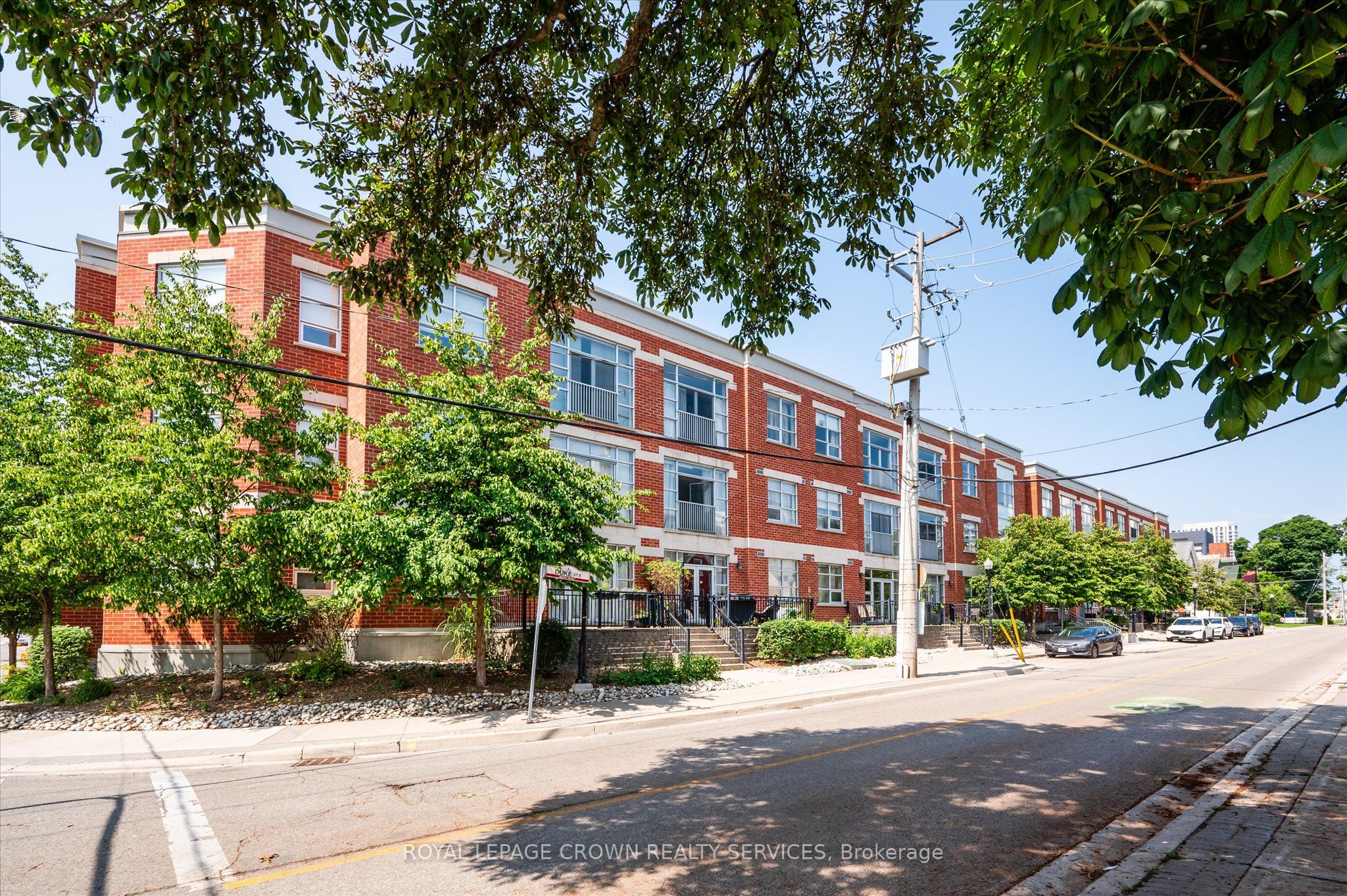 165 Duke Street E 218, Kitchener, ON N2H 6T8 photo 3