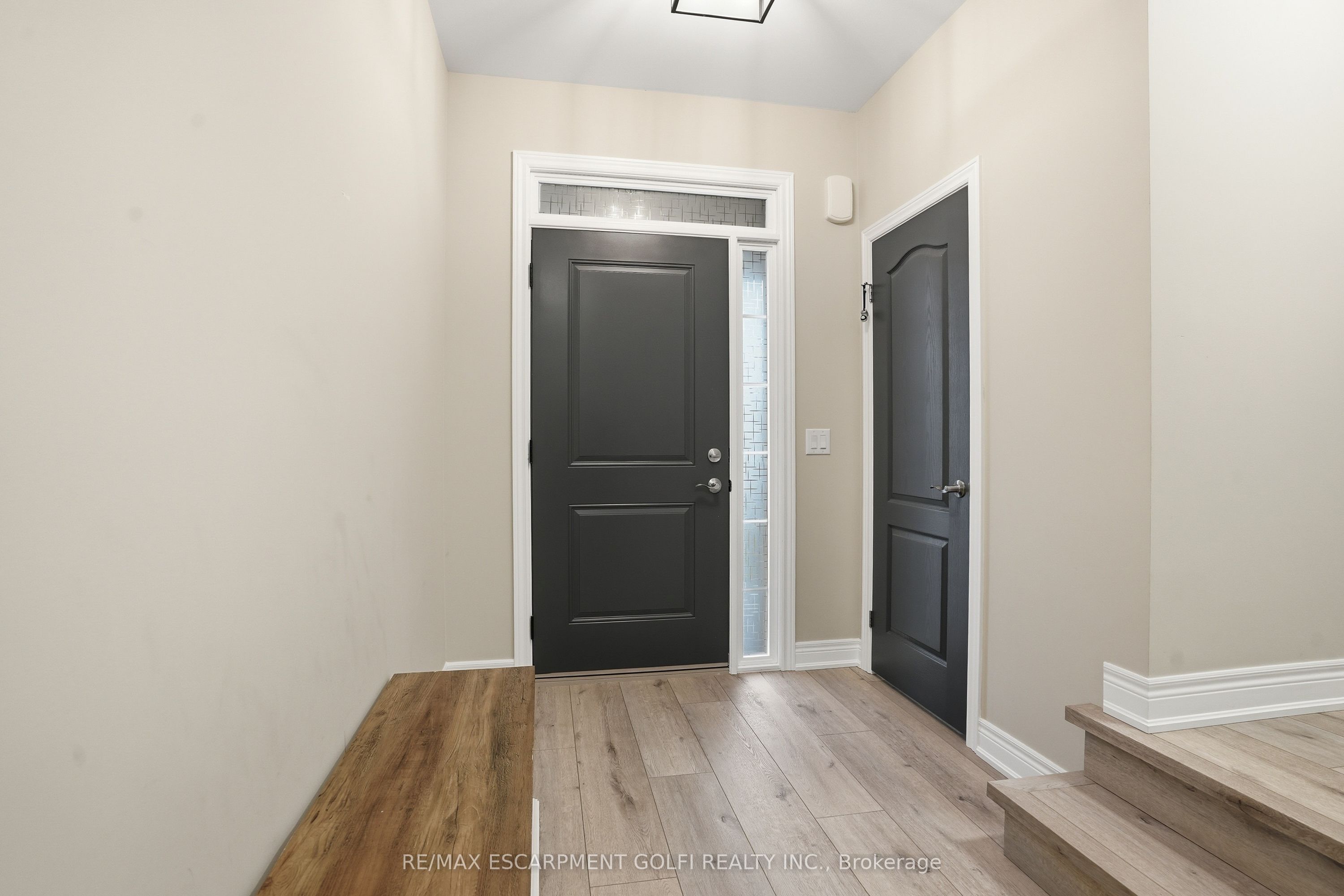121 Moffatt Street, St. Catharines, ON L2P 2L7 photo 5