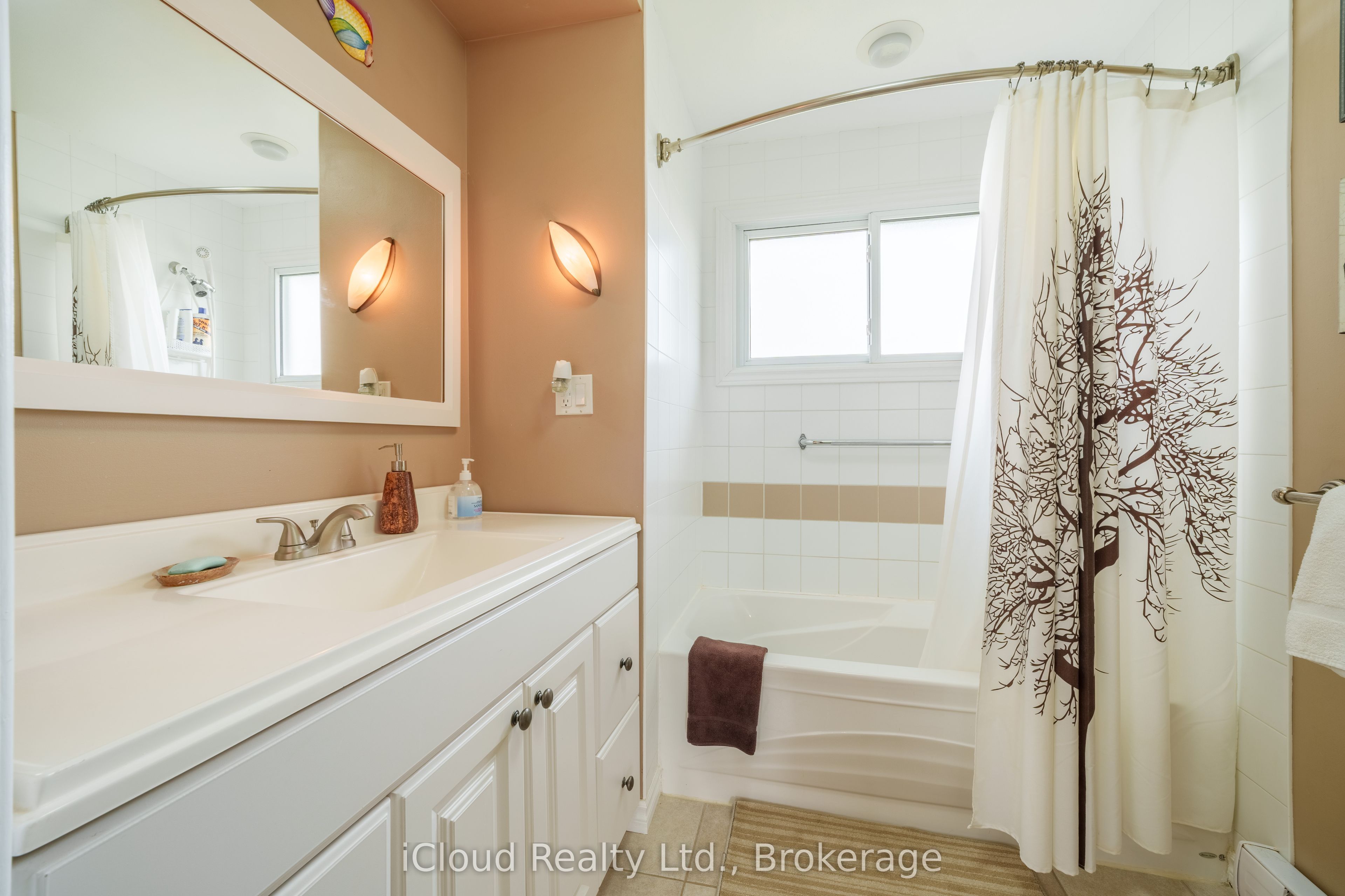 4099 Niagara Parkway, Fort Erie, ON L0S 1S0 photo 5