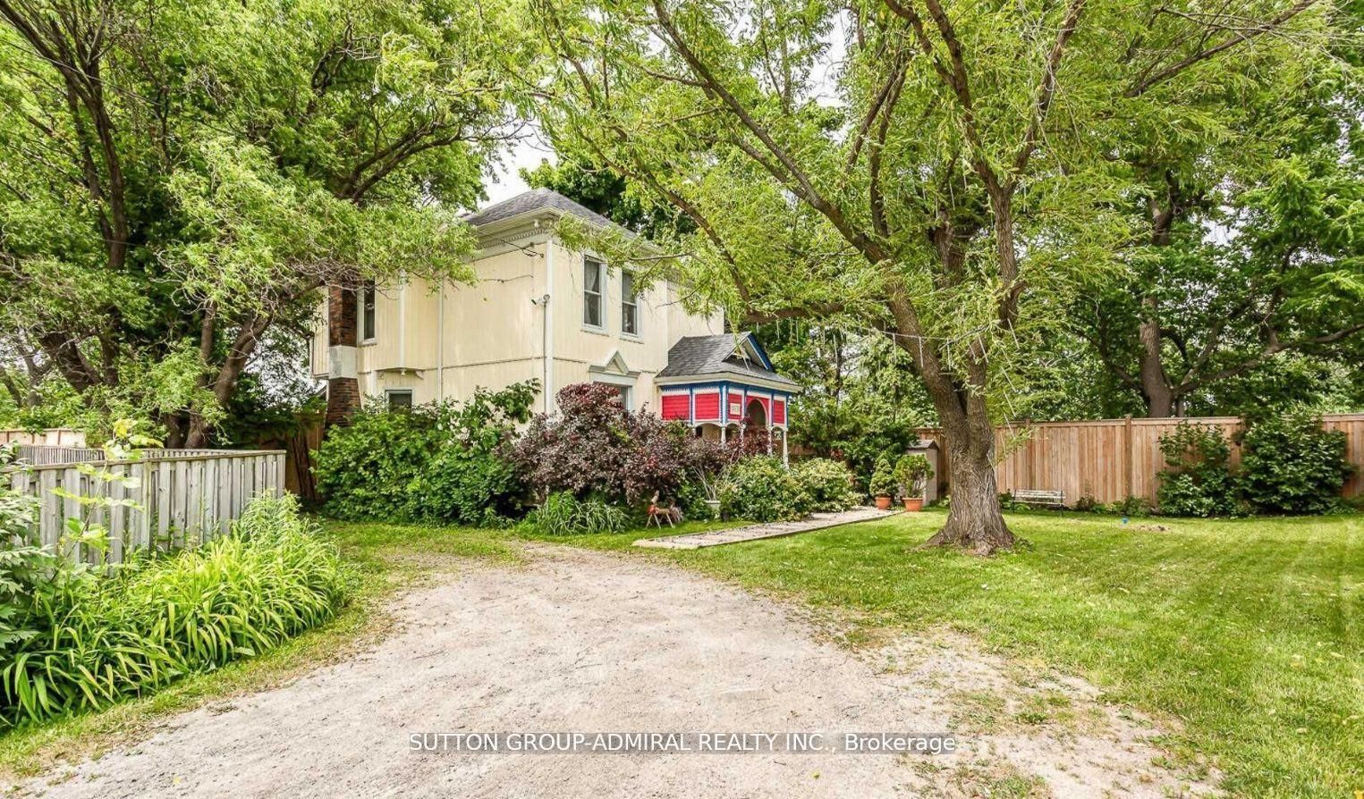 5411 Portage Road, Niagara Falls, ON L2G 5K9 photo 2