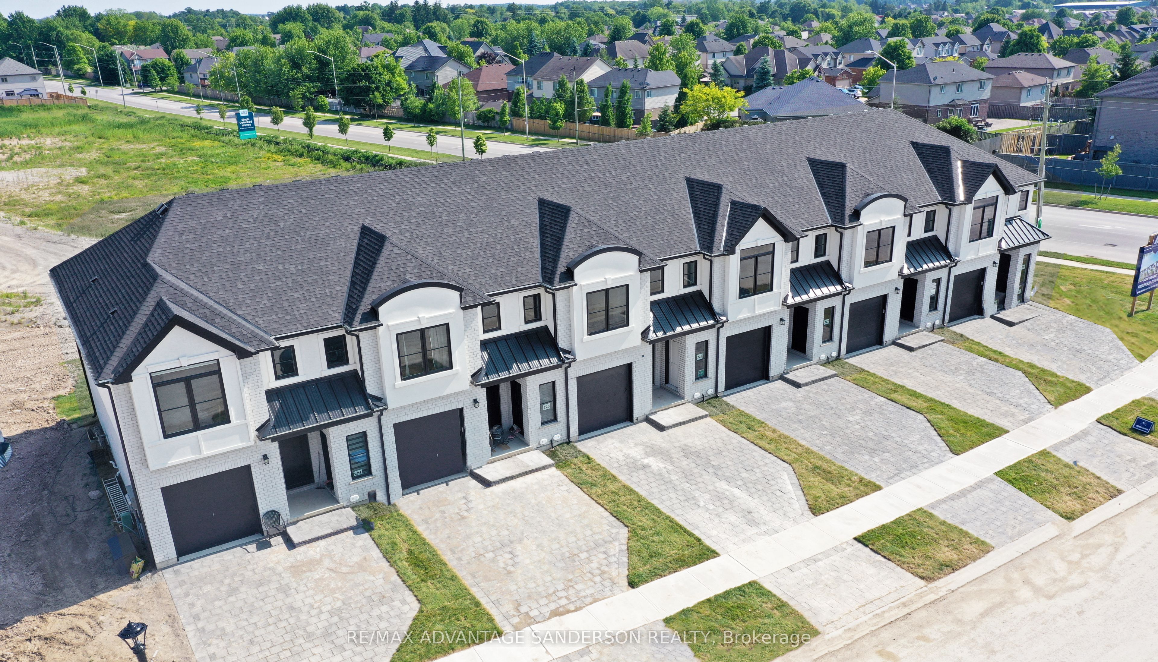 193 Bowman Drive, Middlesex Centre, ON N0M 2A0