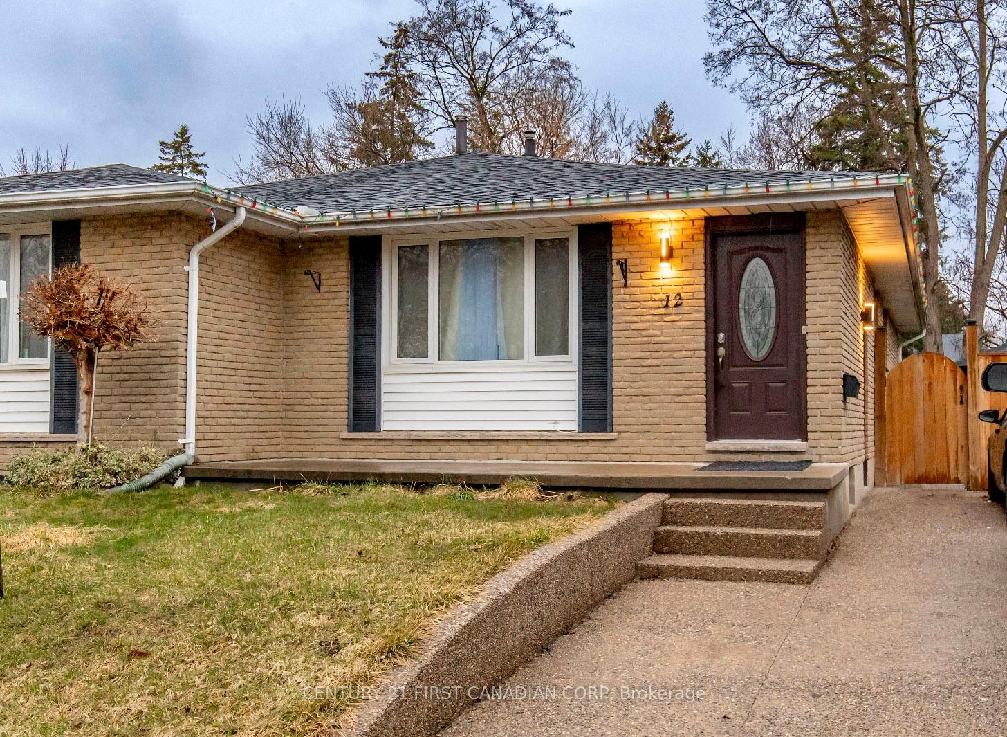 12 Noel Avenue, London East, ON N5V 1A9