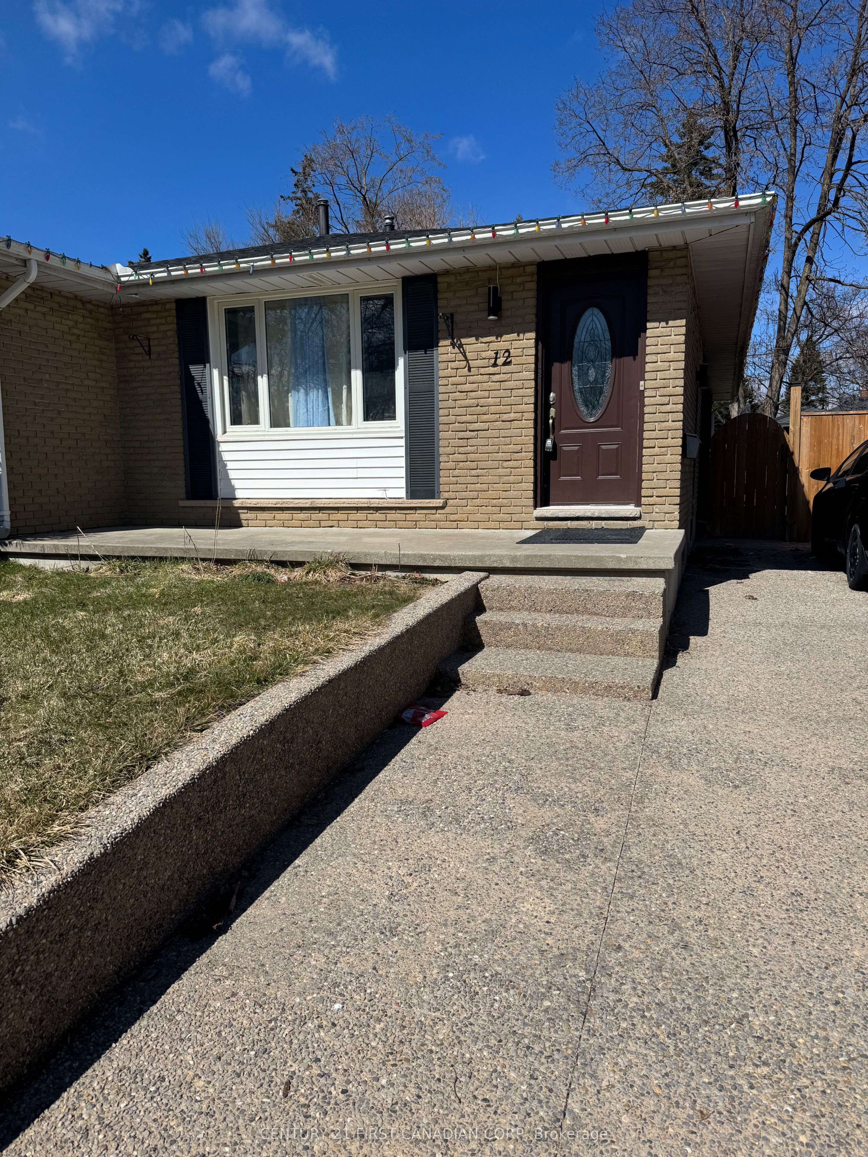 12 Noel Avenue, London East, ON N5V 1A9 photo 2