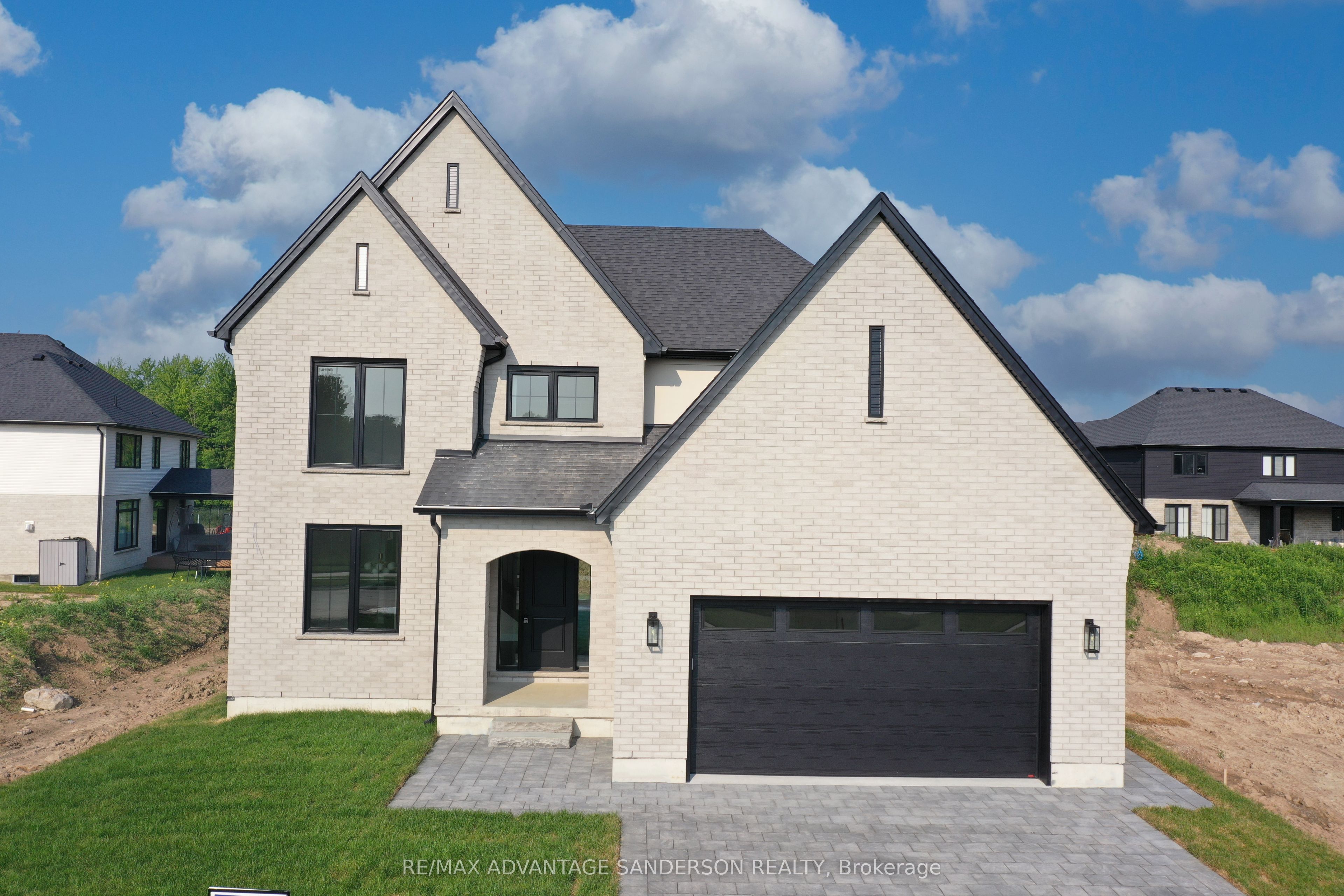 174 Timberwalk Trail, Middlesex Centre, ON N0M 2A0
