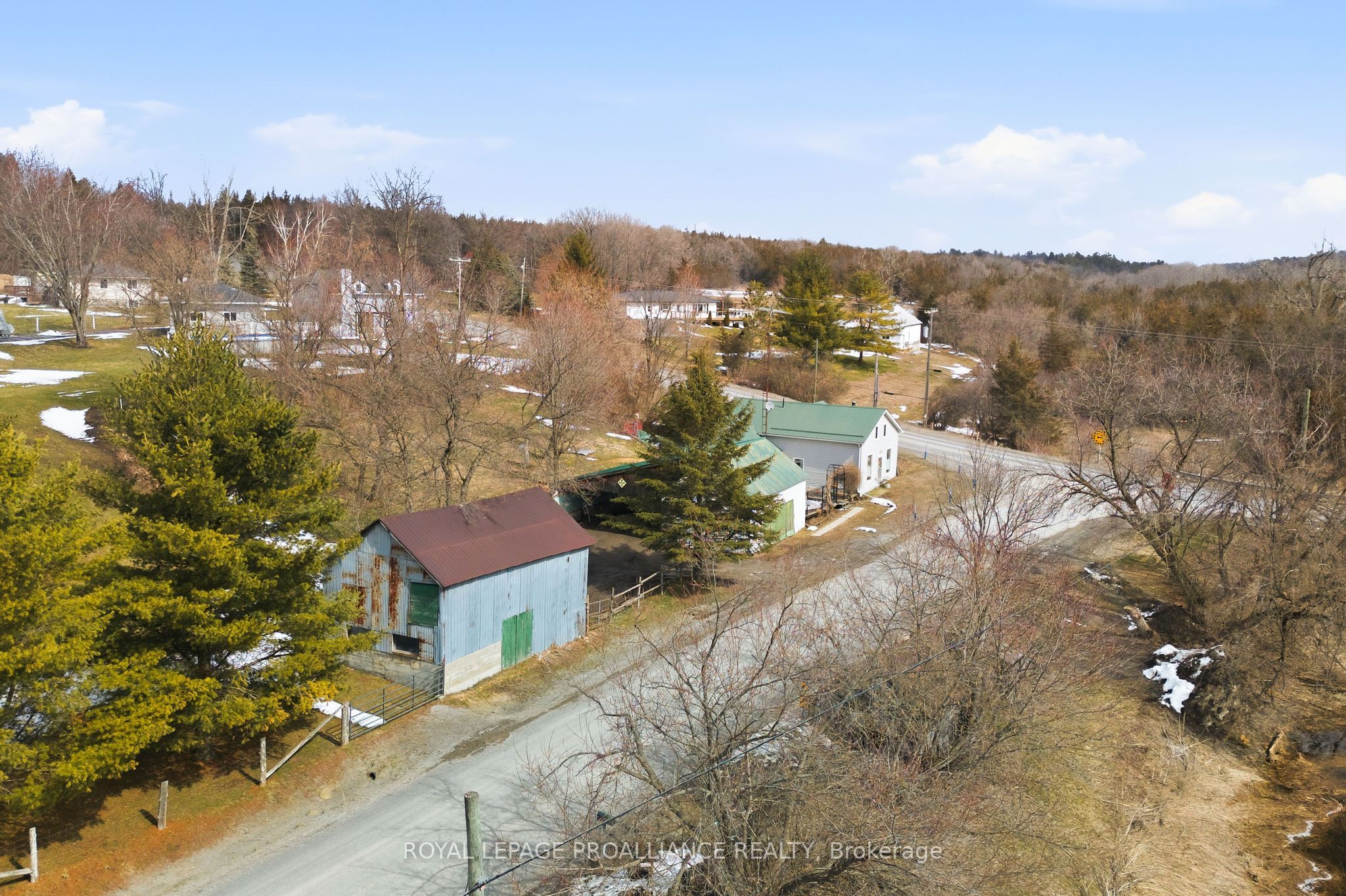 2227 DESERONTO Road, Tyendinaga, ON K0K 2N0 photo 4