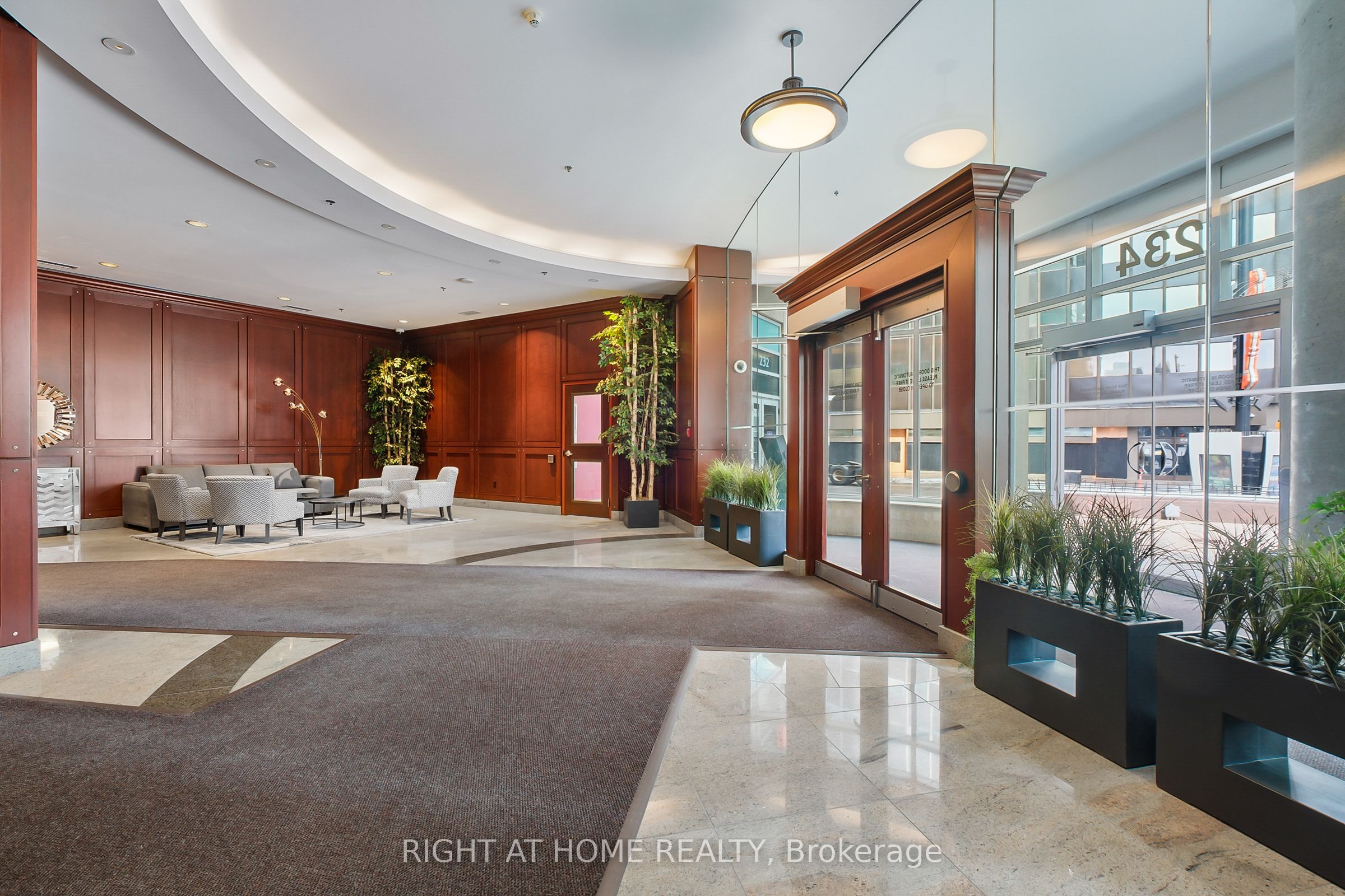 234 Rideau Street 2302, Lower Town - Sandy Hill, ON K1N 0A9 photo 5