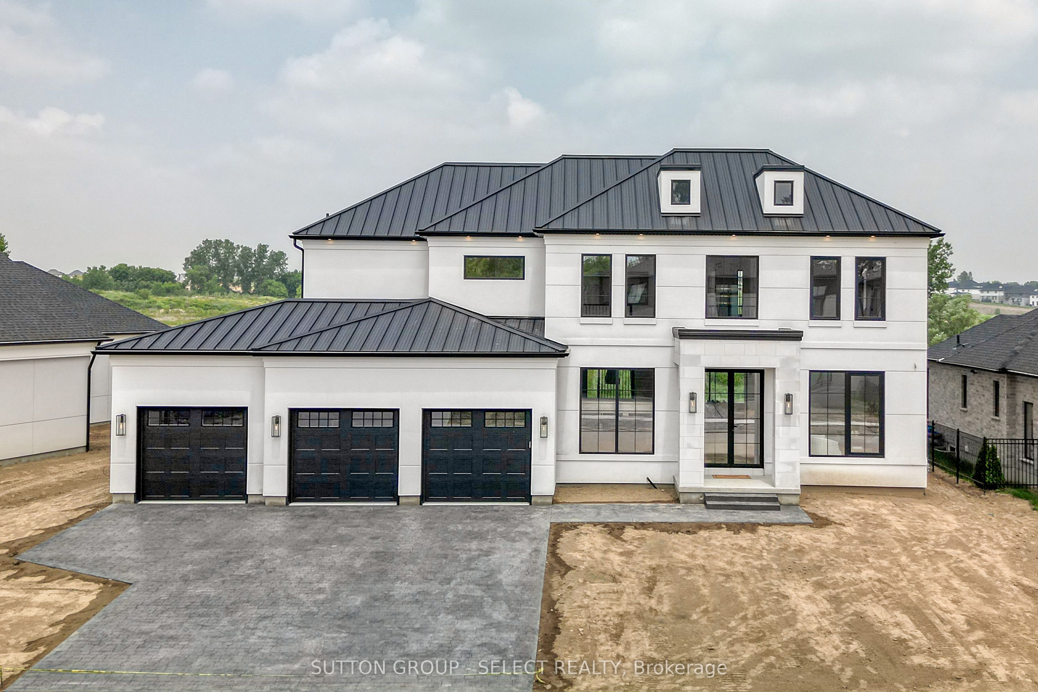 169 Edgewater Boulevard, Middlesex Centre, ON N0L 1R0