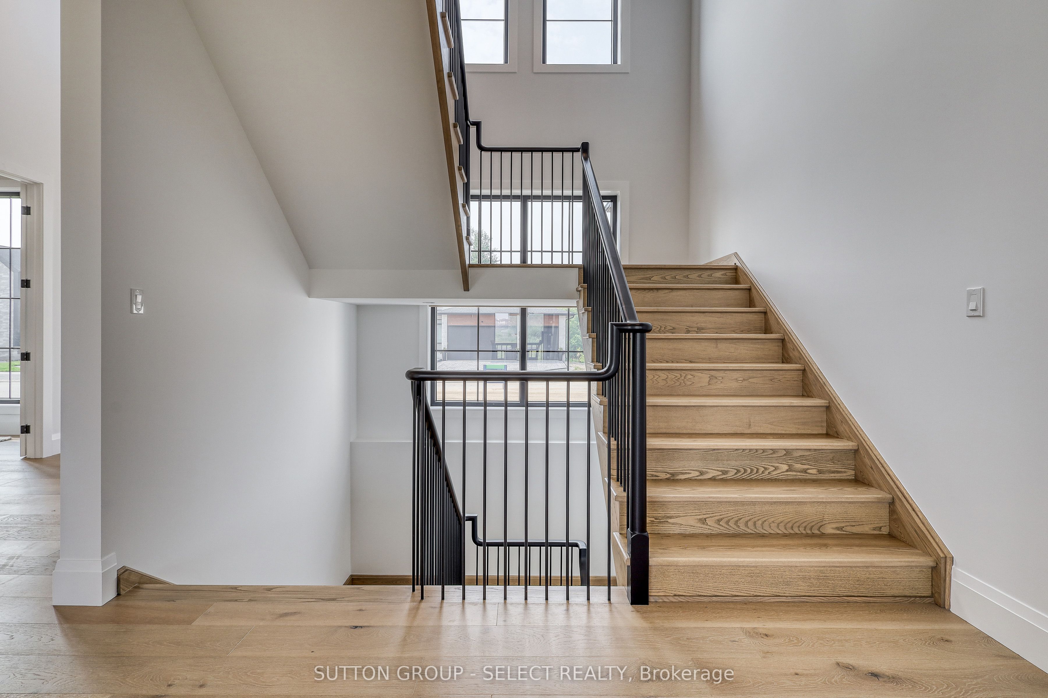 169 Edgewater Boulevard, Middlesex Centre, ON N0L 1R0 photo 4