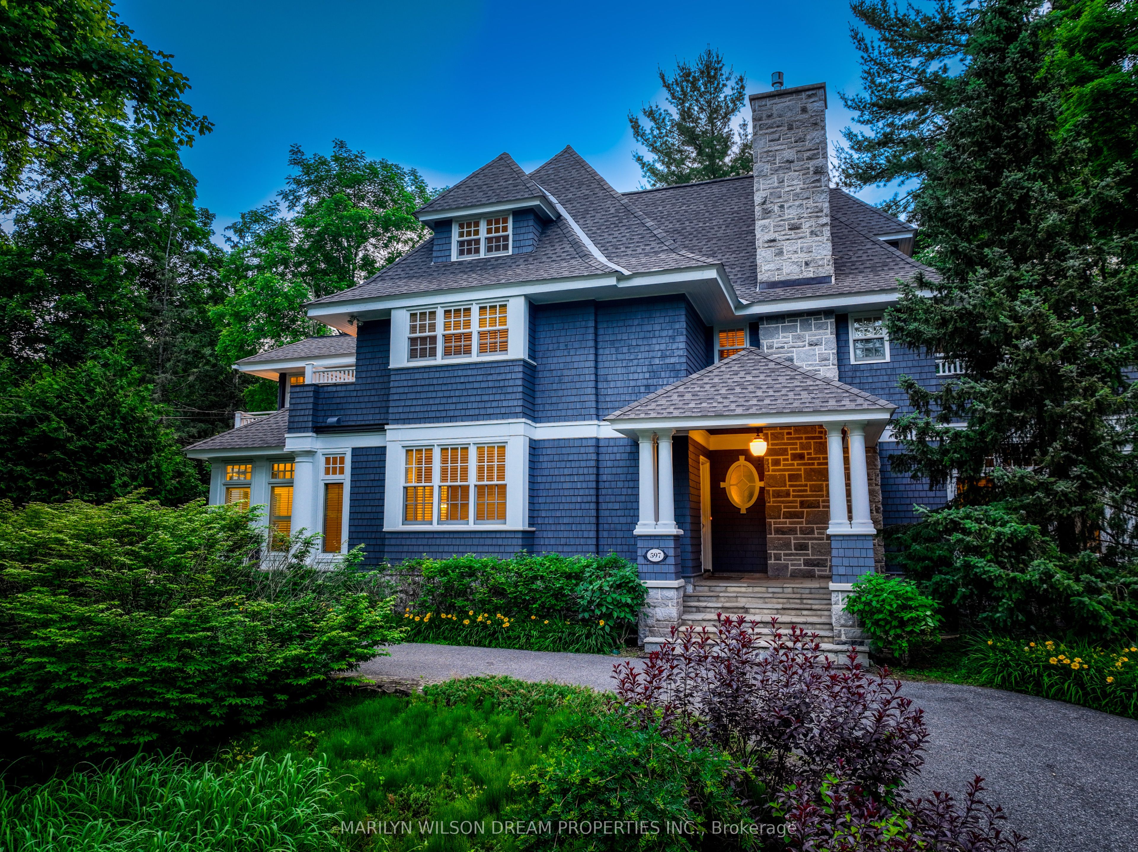 597 Mariposa Avenue, Rockcliffe Park, ON K1M 0S3