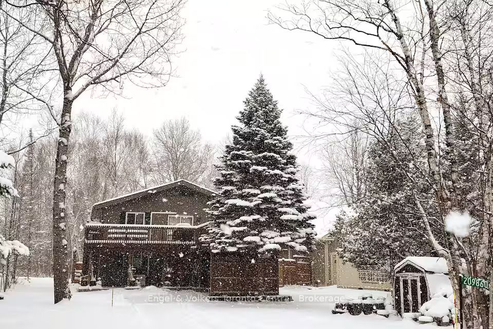 209860 Highway 26, Blue Mountains, ON L9Y 0L1