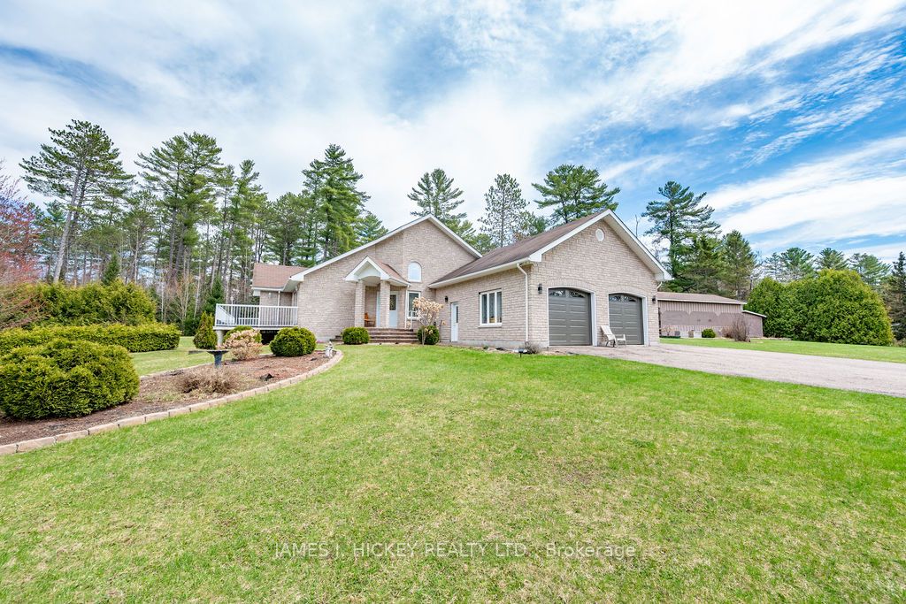 12 Boudreau Road, Head, Clara and Maria, ON K0J 2B0 photo 5