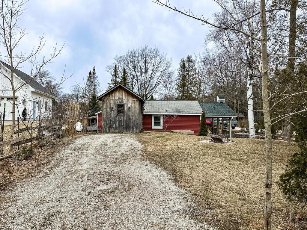 111 Sunrise Avenue W, Huron-Kinloss, ON N0G 2R0 photo 3