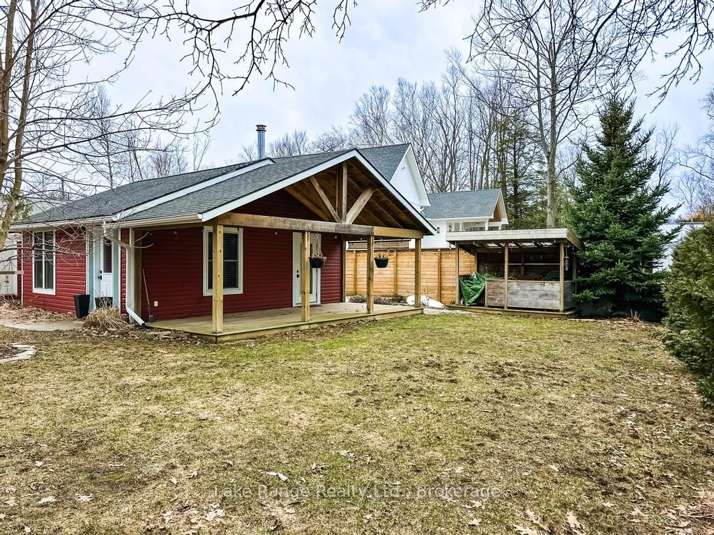 111 Sunrise Avenue W, Huron-Kinloss, ON N0G 2R0 photo 5