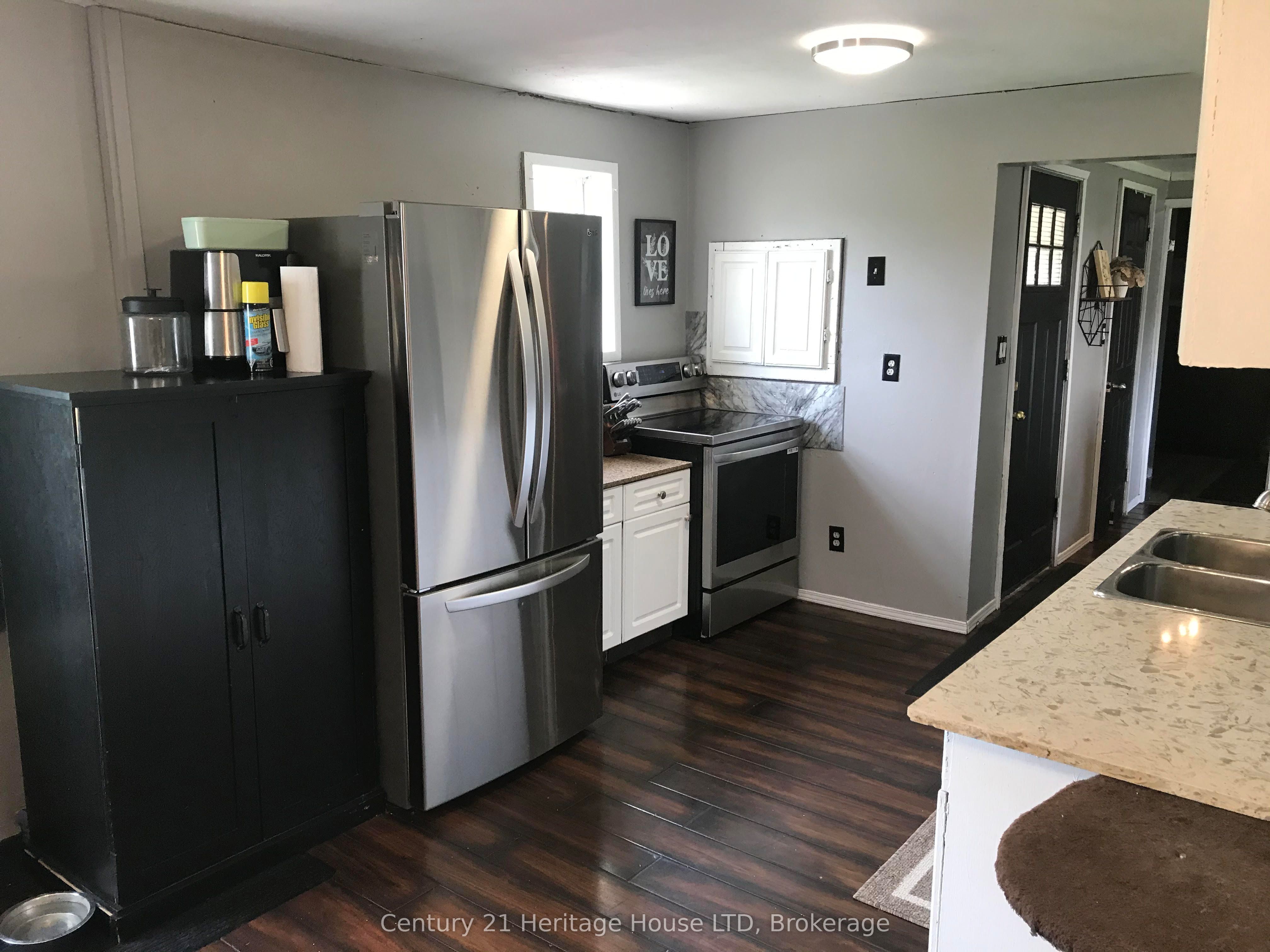 223 Bernard Avenue, Fort Erie, ON L0S 1N0 photo 5