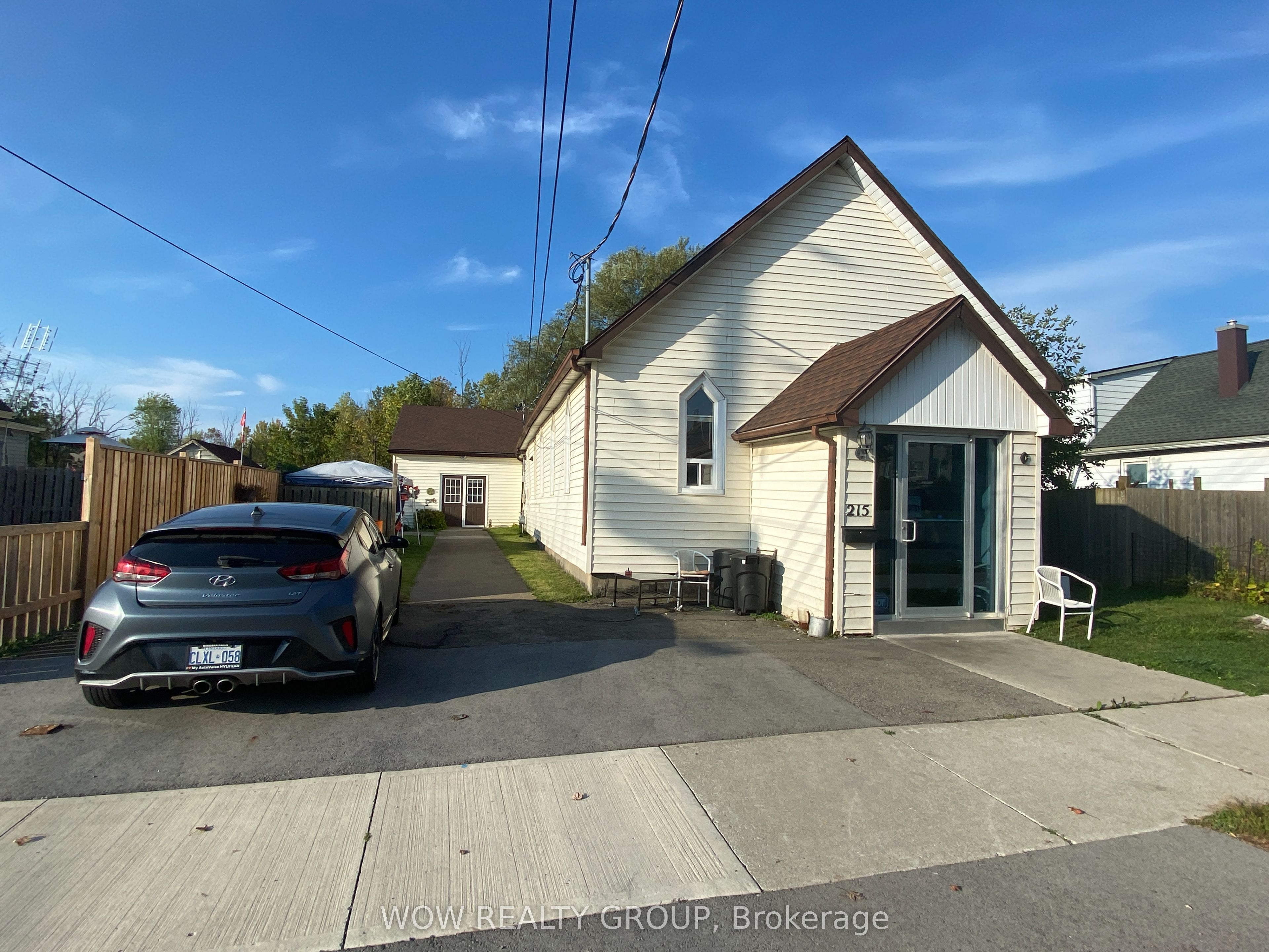 215 Broadway Avenue, Welland, ON L3C 5L7