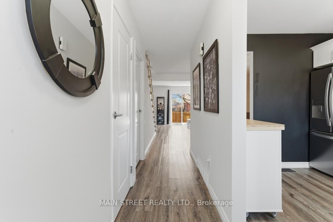 110 SILVAN Drive 2, Welland, ON L3C 6C3 photo 4