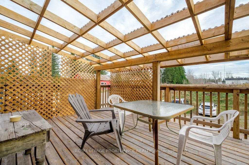 32990 Highway 62, Hastings Highlands, ON K0L 2S0 photo 5