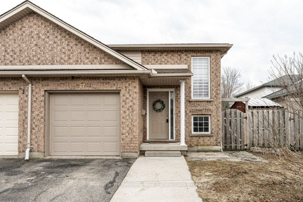 127 Walsh Crescent, Stratford, ON N5A 7X7