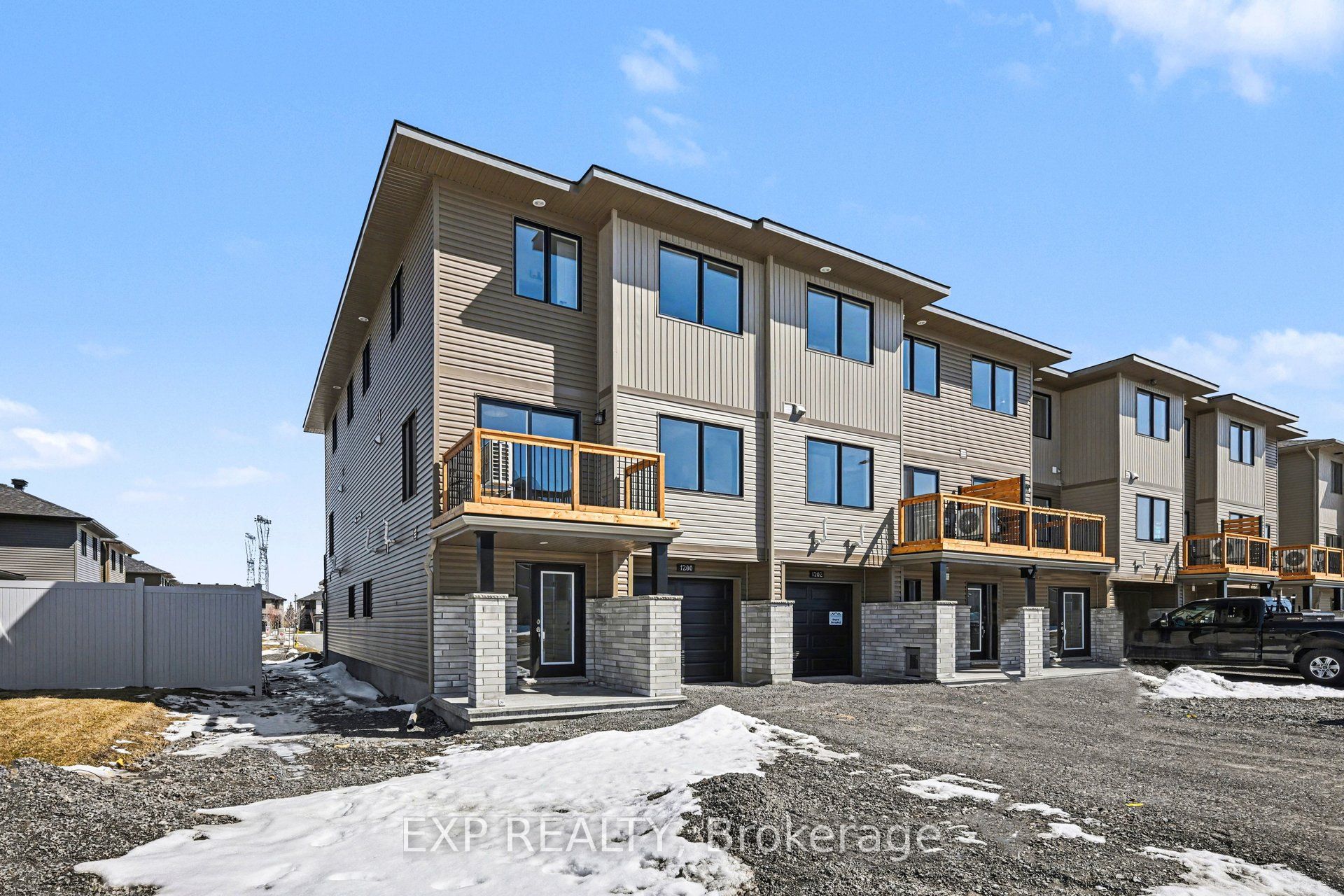 1200 Cope Drive, Stittsville - Munster - Richmond, ON K2S 3C4 photo 2